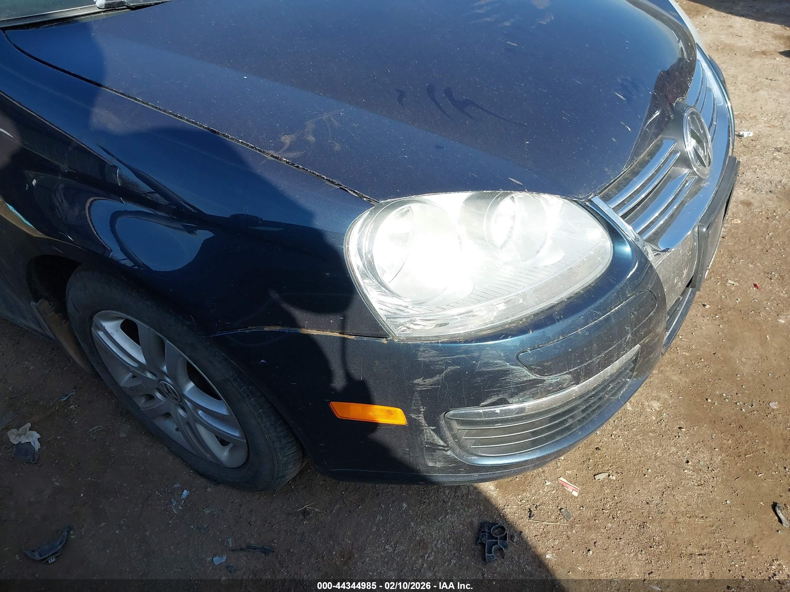 VOLKSWAGEN JETTA image 6