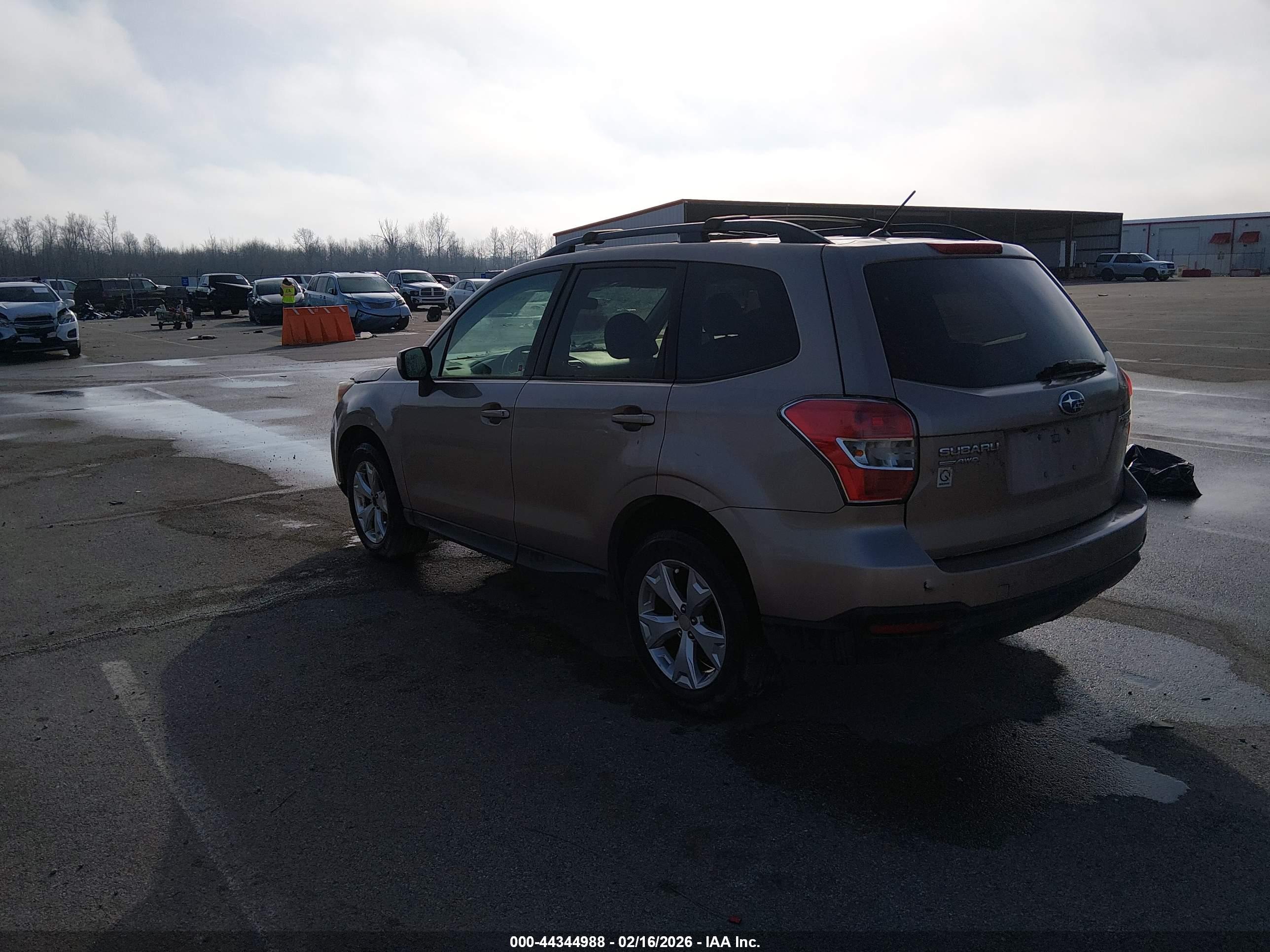 SUBARU FORESTER image 3