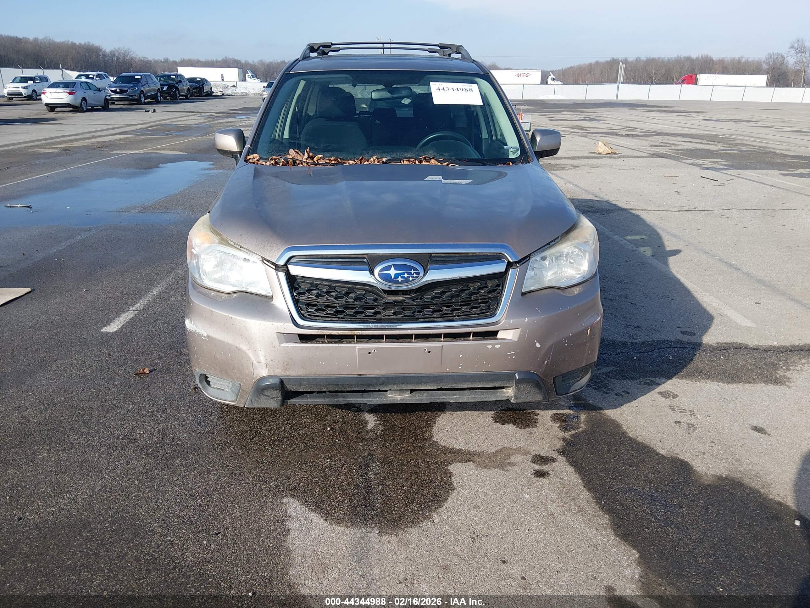 SUBARU FORESTER image 6