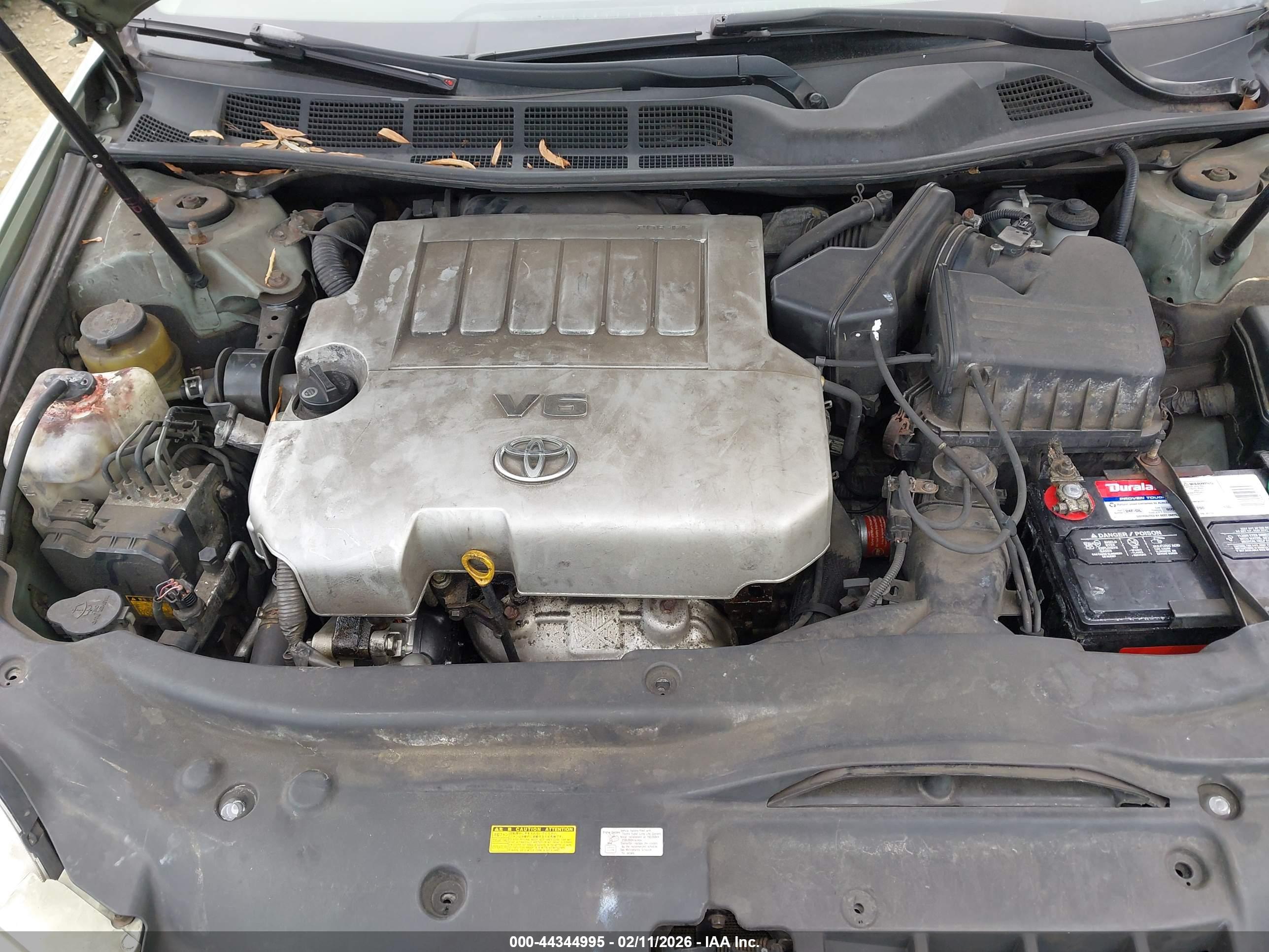 TOYOTA AVALON image 10