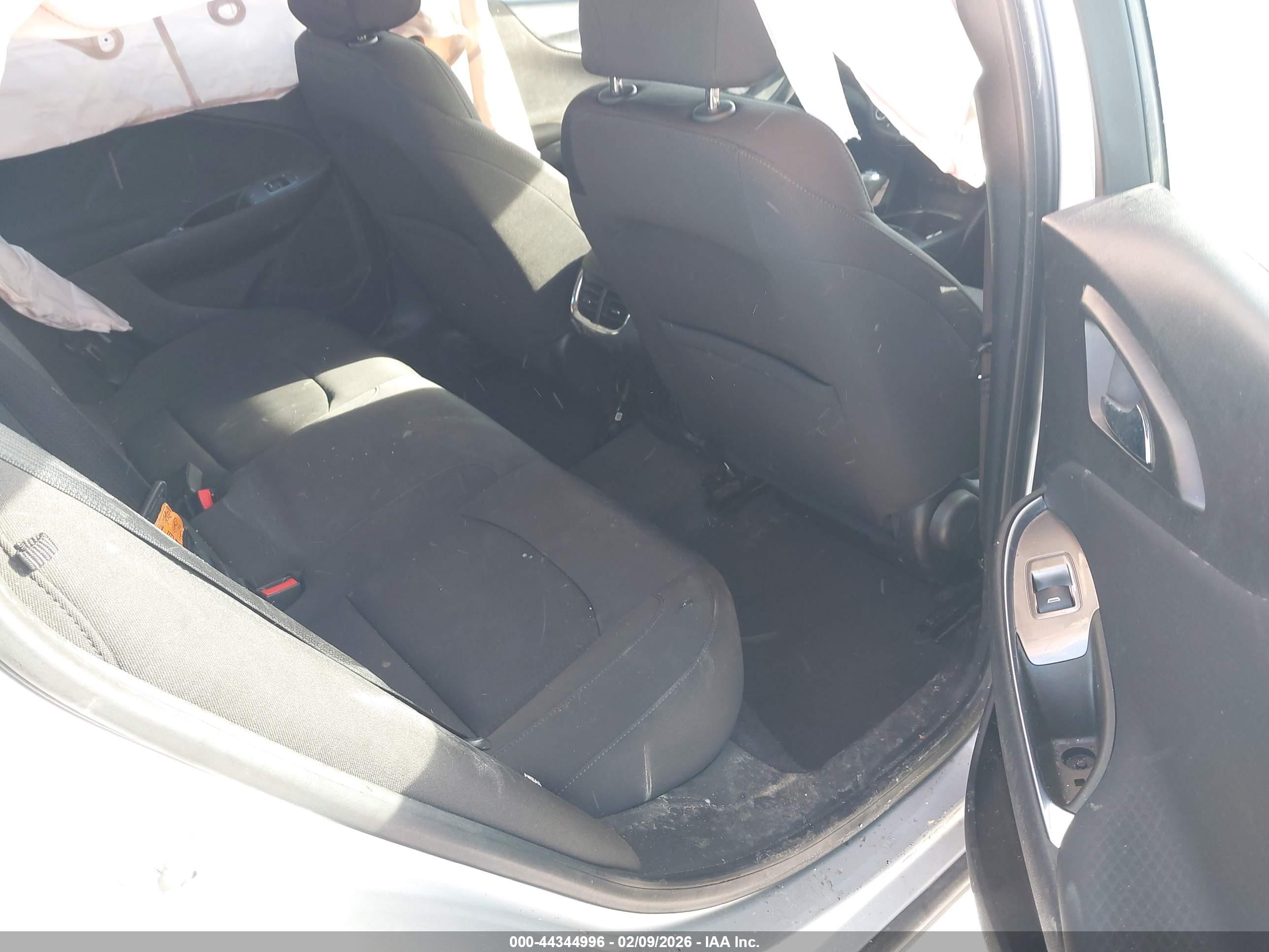 CHEVROLET MALIBU image 8
