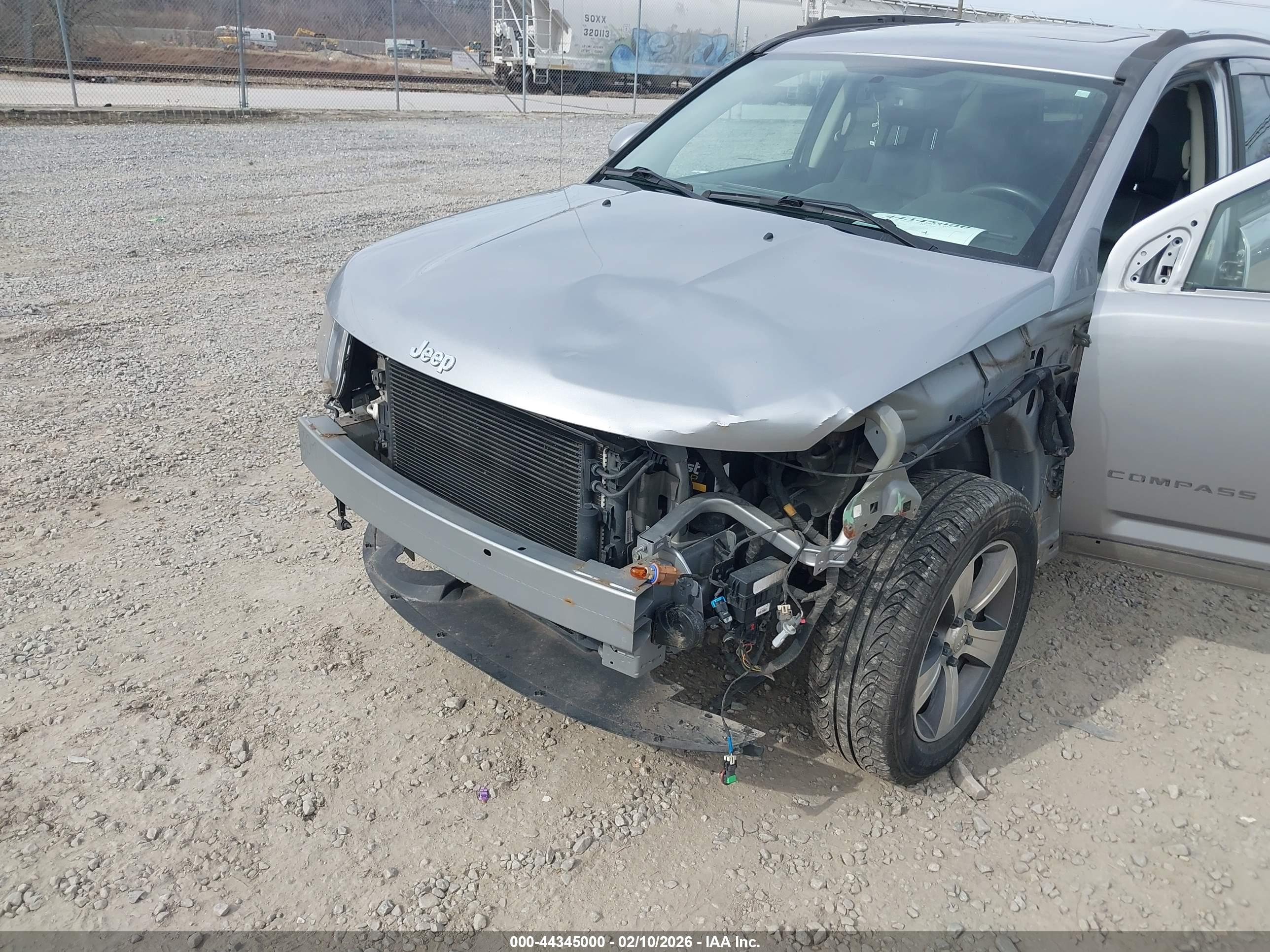 JEEP COMPASS image 6