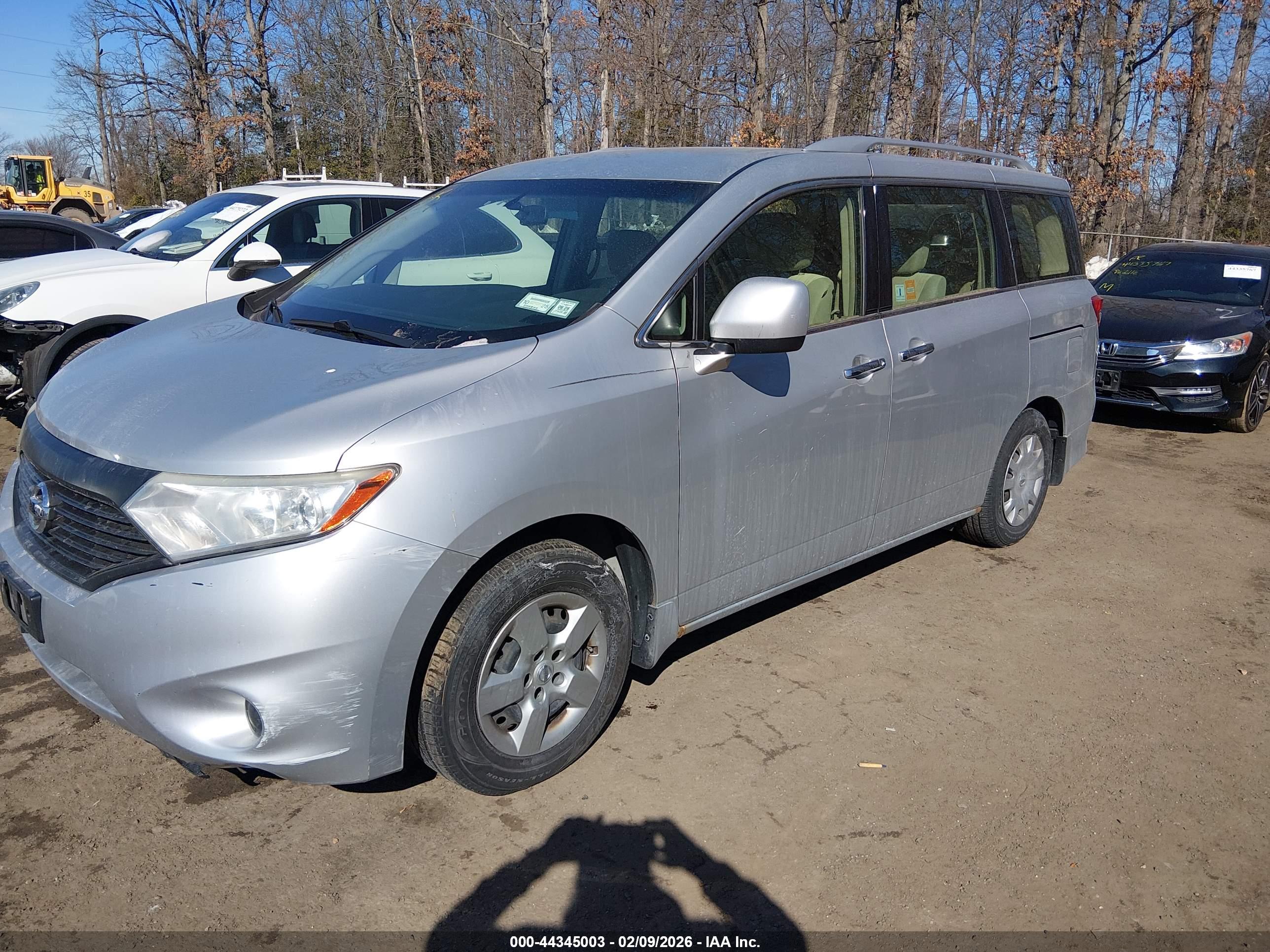 NISSAN QUEST image 2