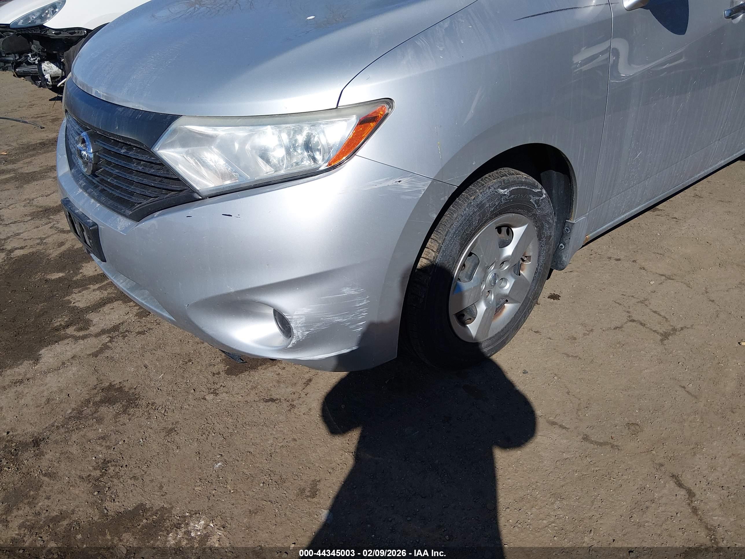 NISSAN QUEST image 6