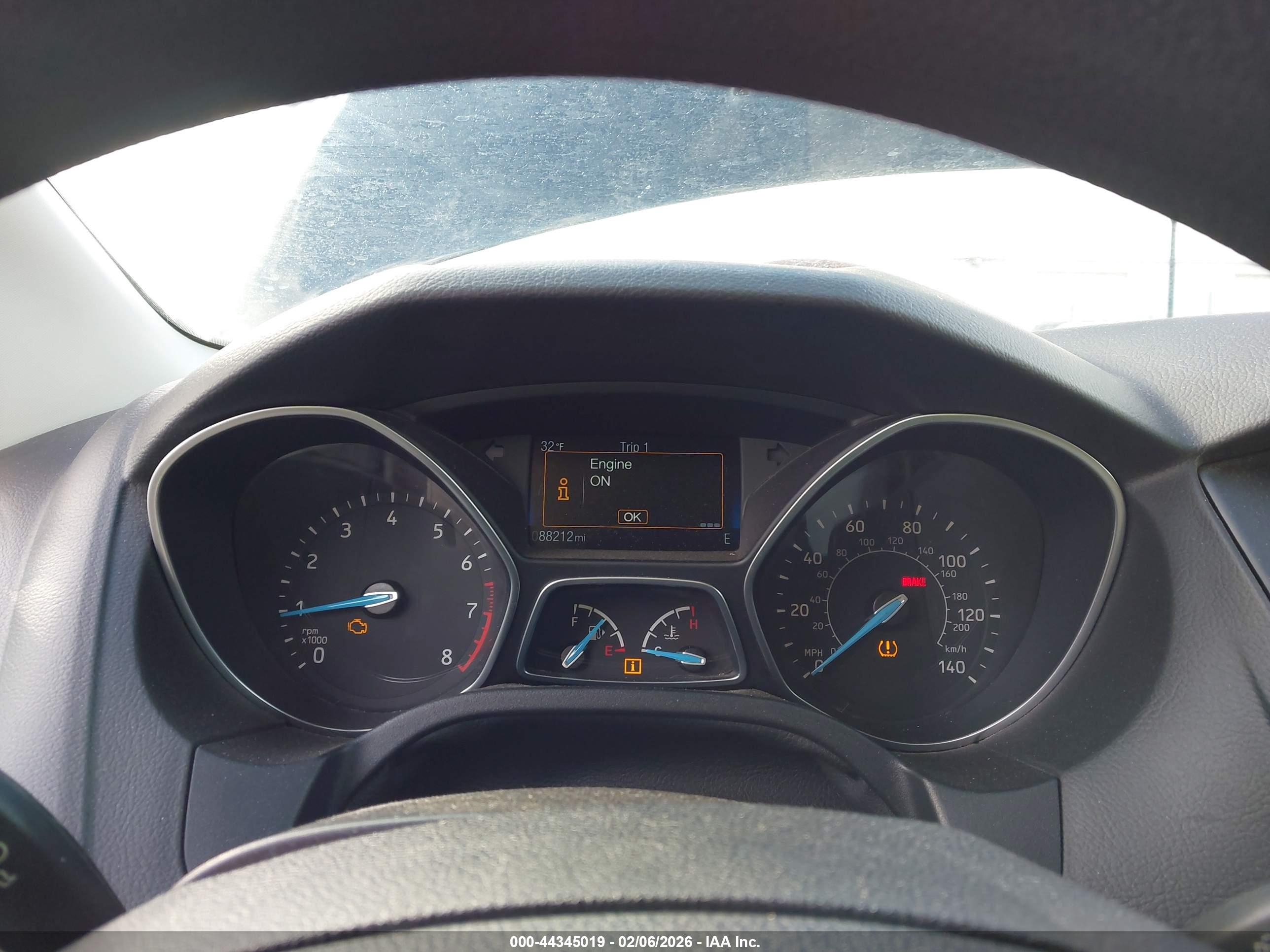 FORD FOCUS image 7