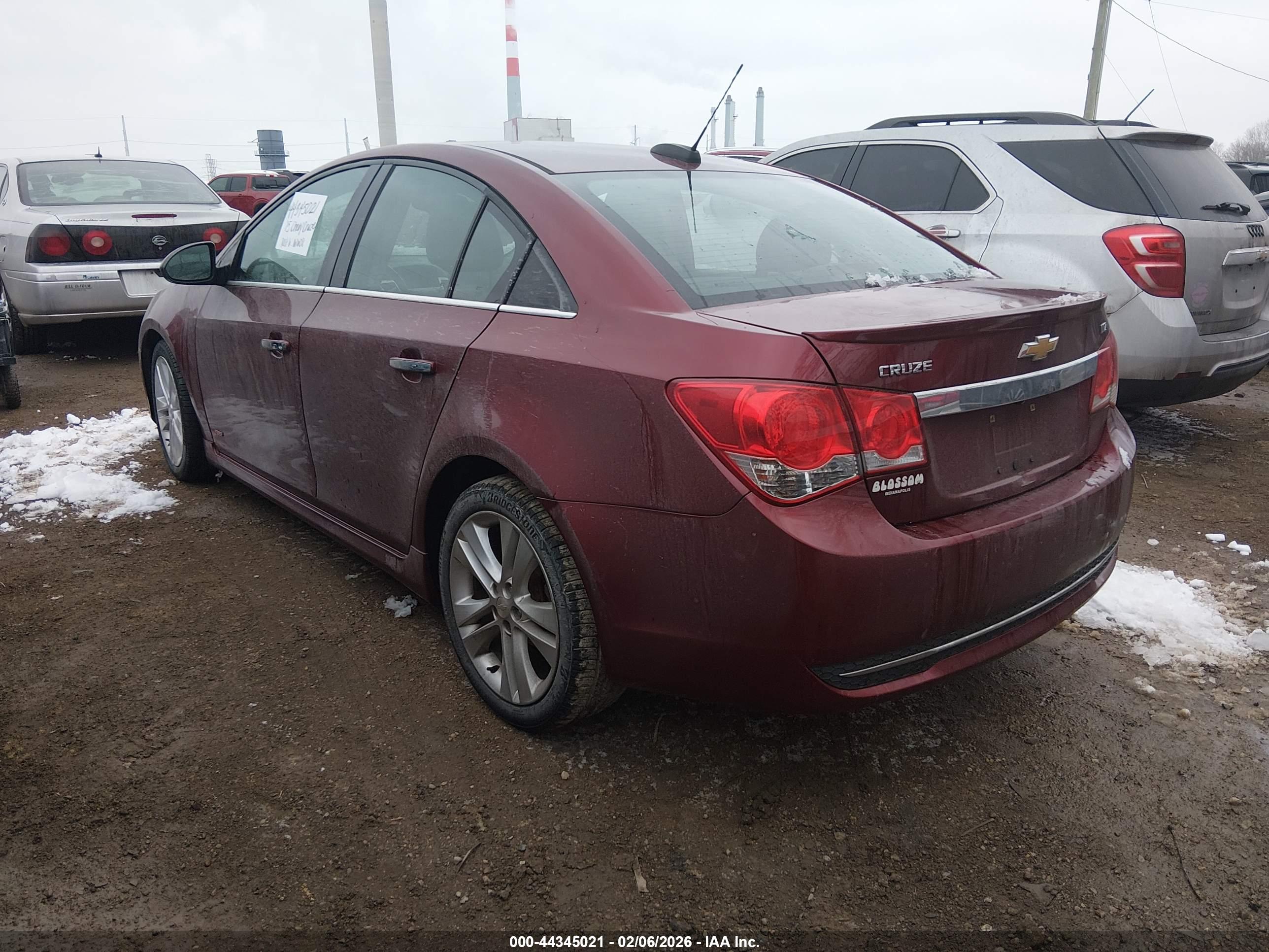 CHEVROLET CRUZE image 3