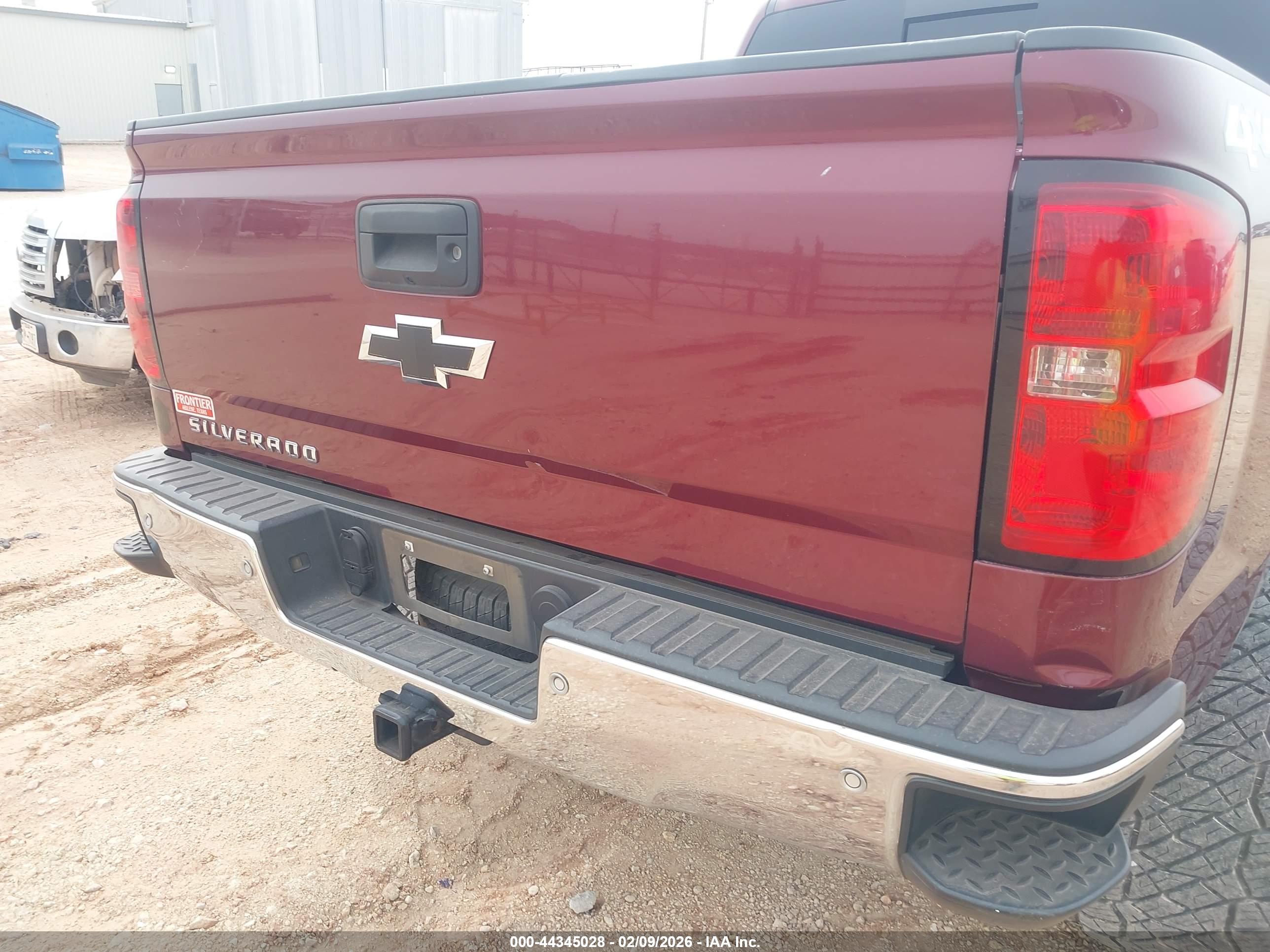 CHEVROLET SILVERADO image 6