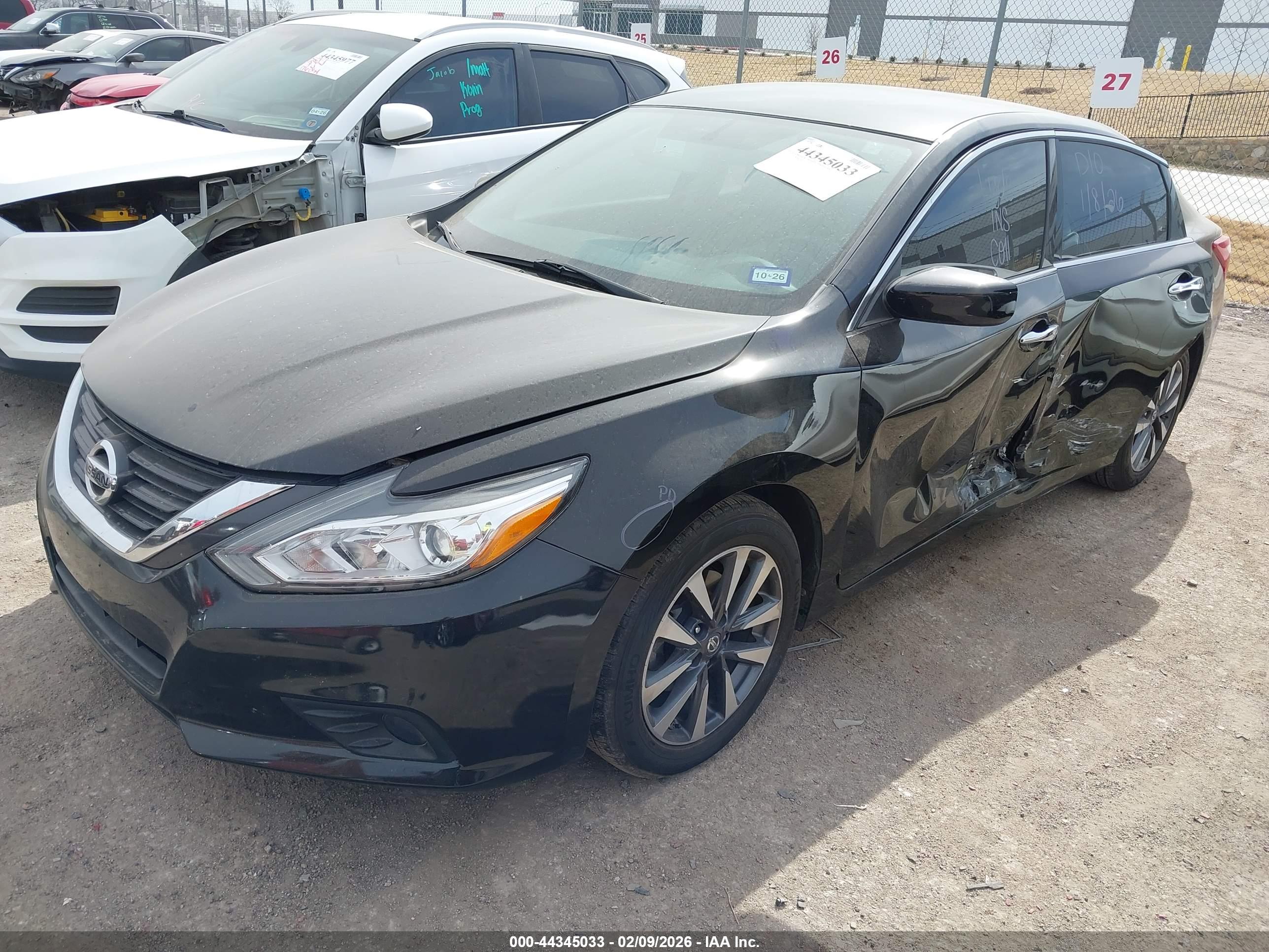 NISSAN ALTIMA image 2
