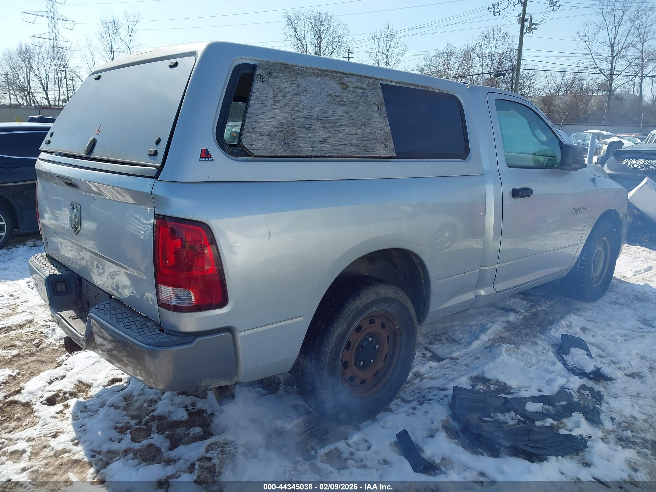DODGE RAM image 4