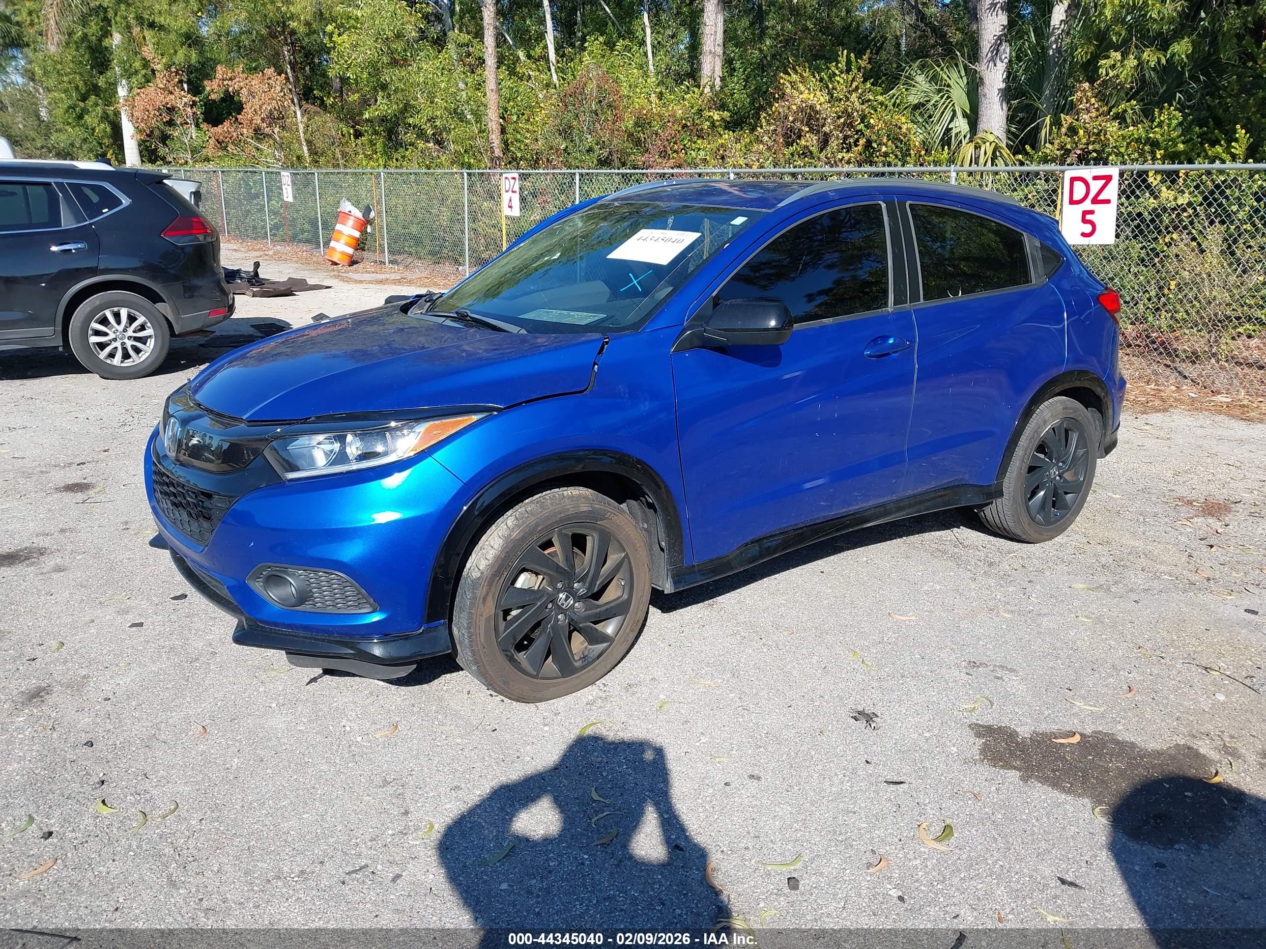 HONDA HR-V image 2