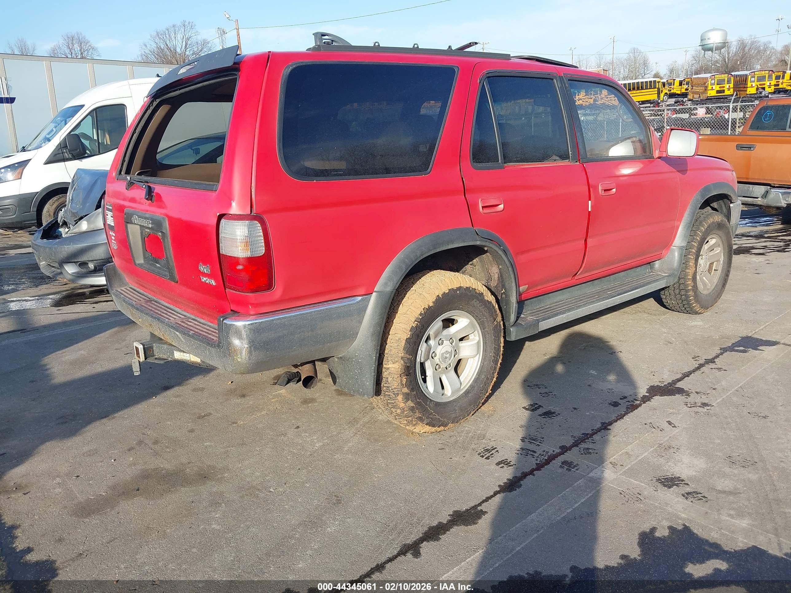 TOYOTA 4RUNNER image 4