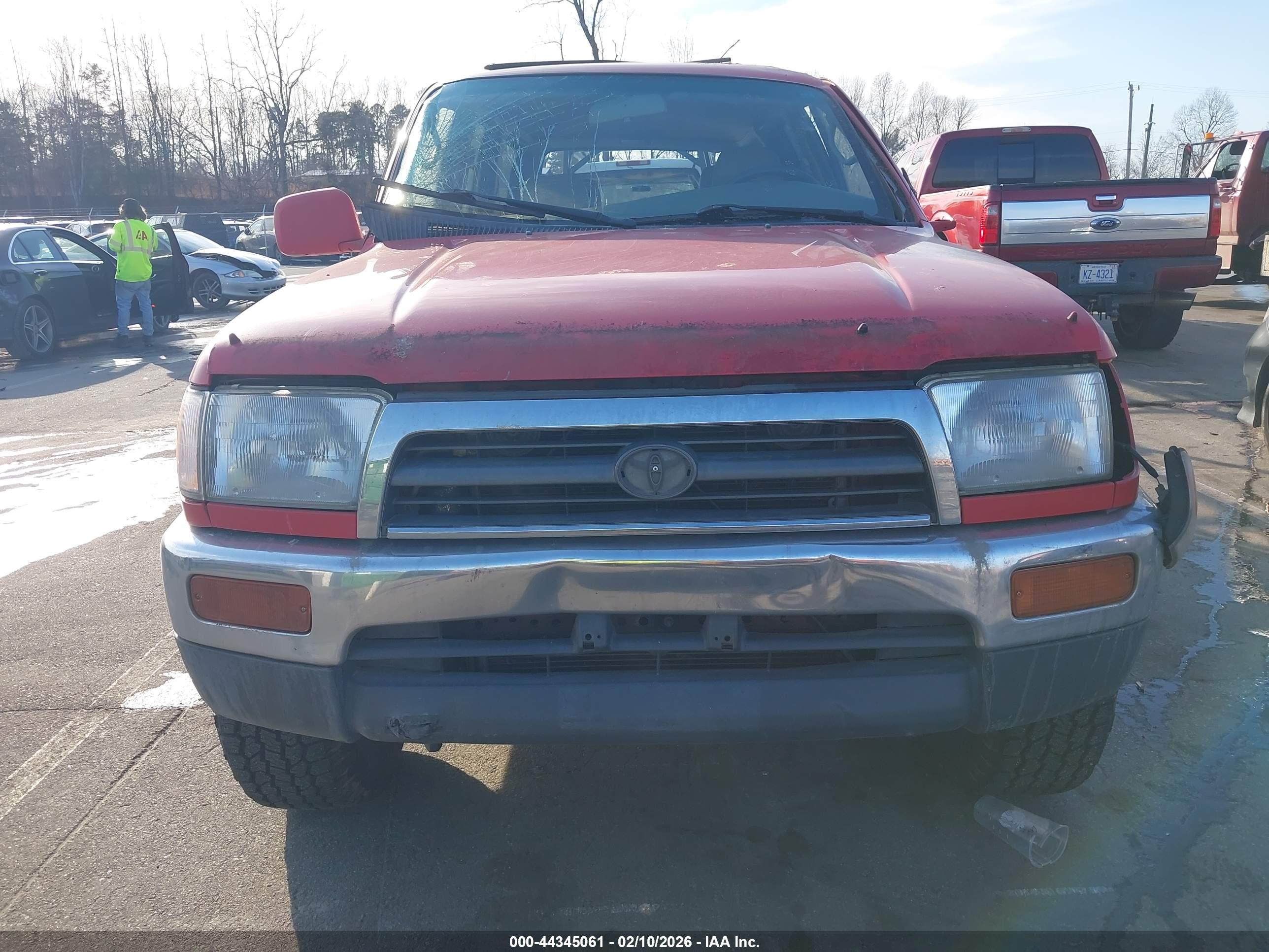 TOYOTA 4RUNNER image 6