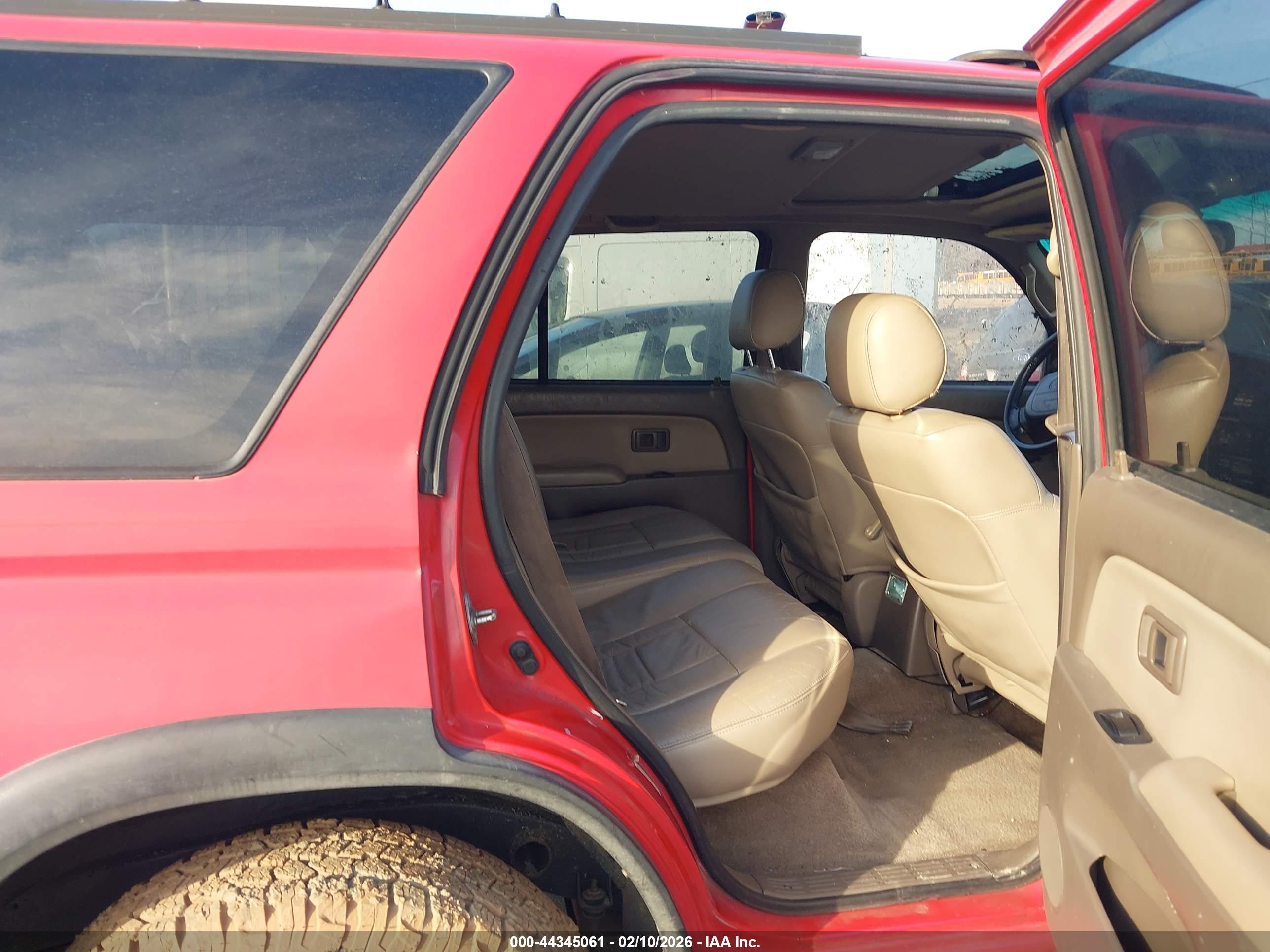 TOYOTA 4RUNNER image 8