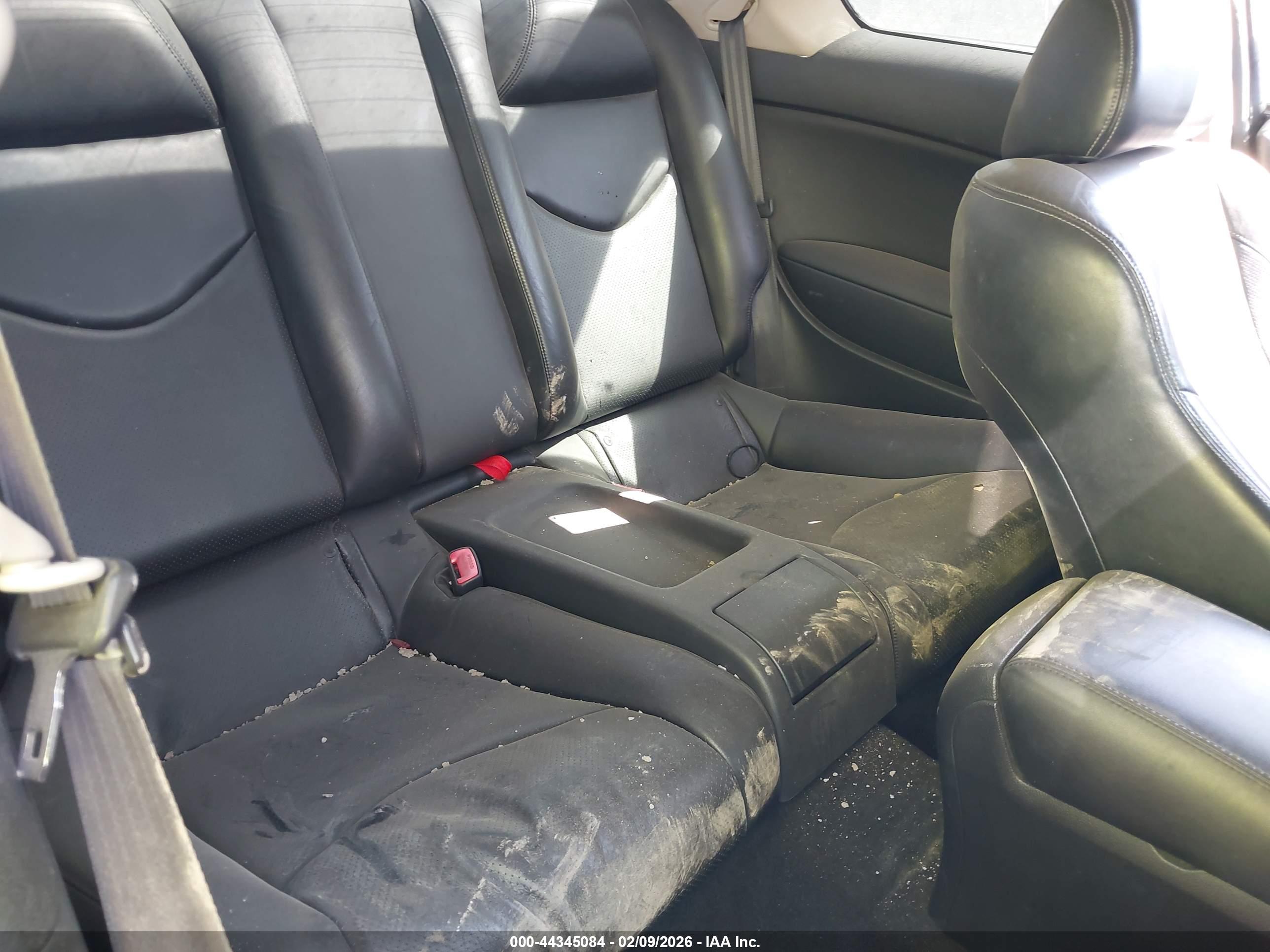 INFINITI G37 image 8