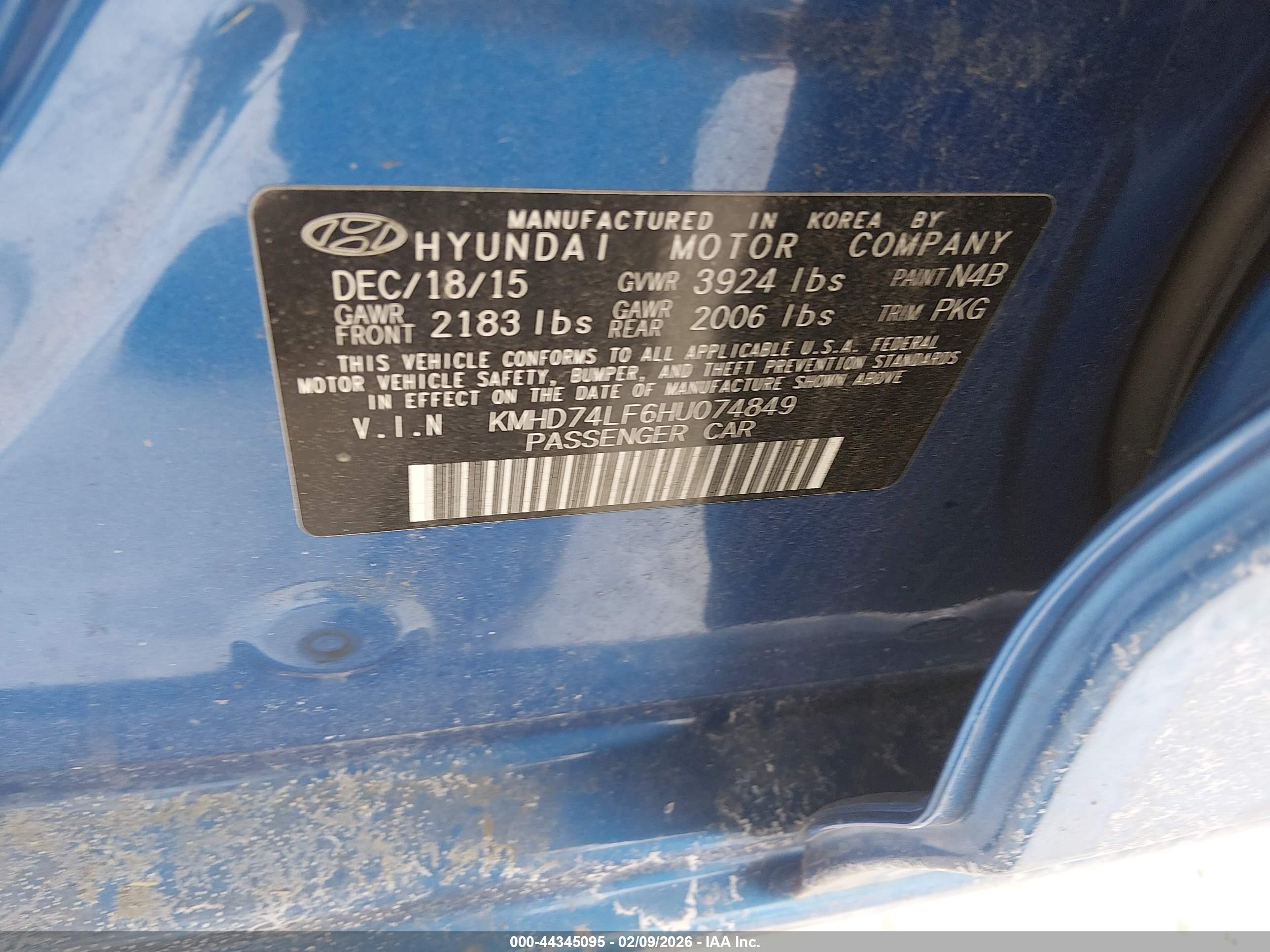HYUNDAI ELANTRA image 9
