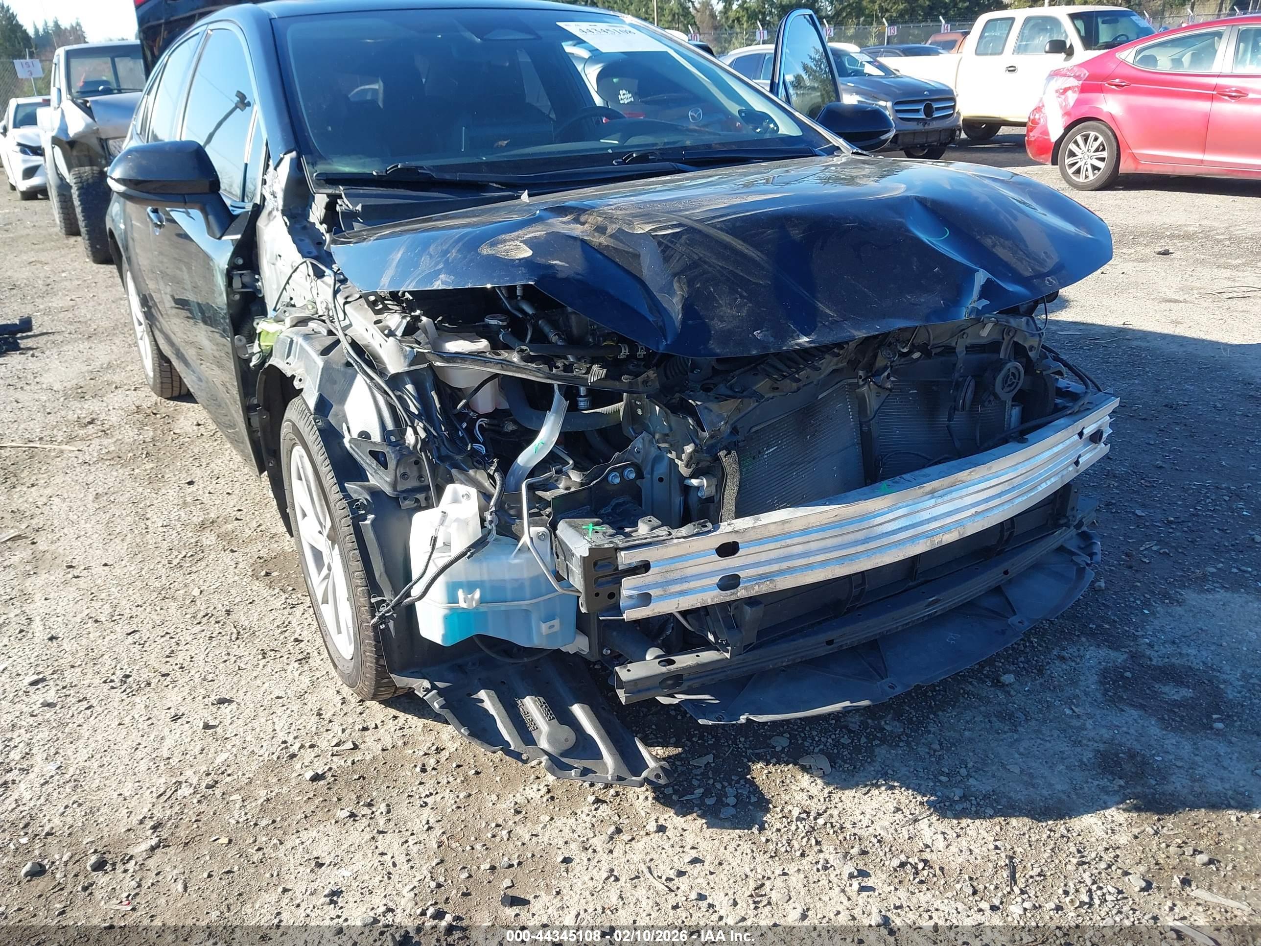 TOYOTA COROLLA image 6