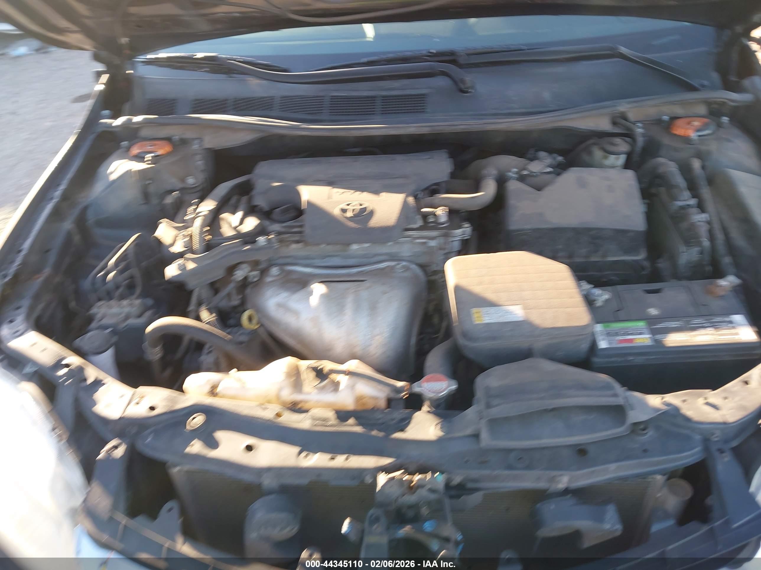 TOYOTA CAMRY image 10