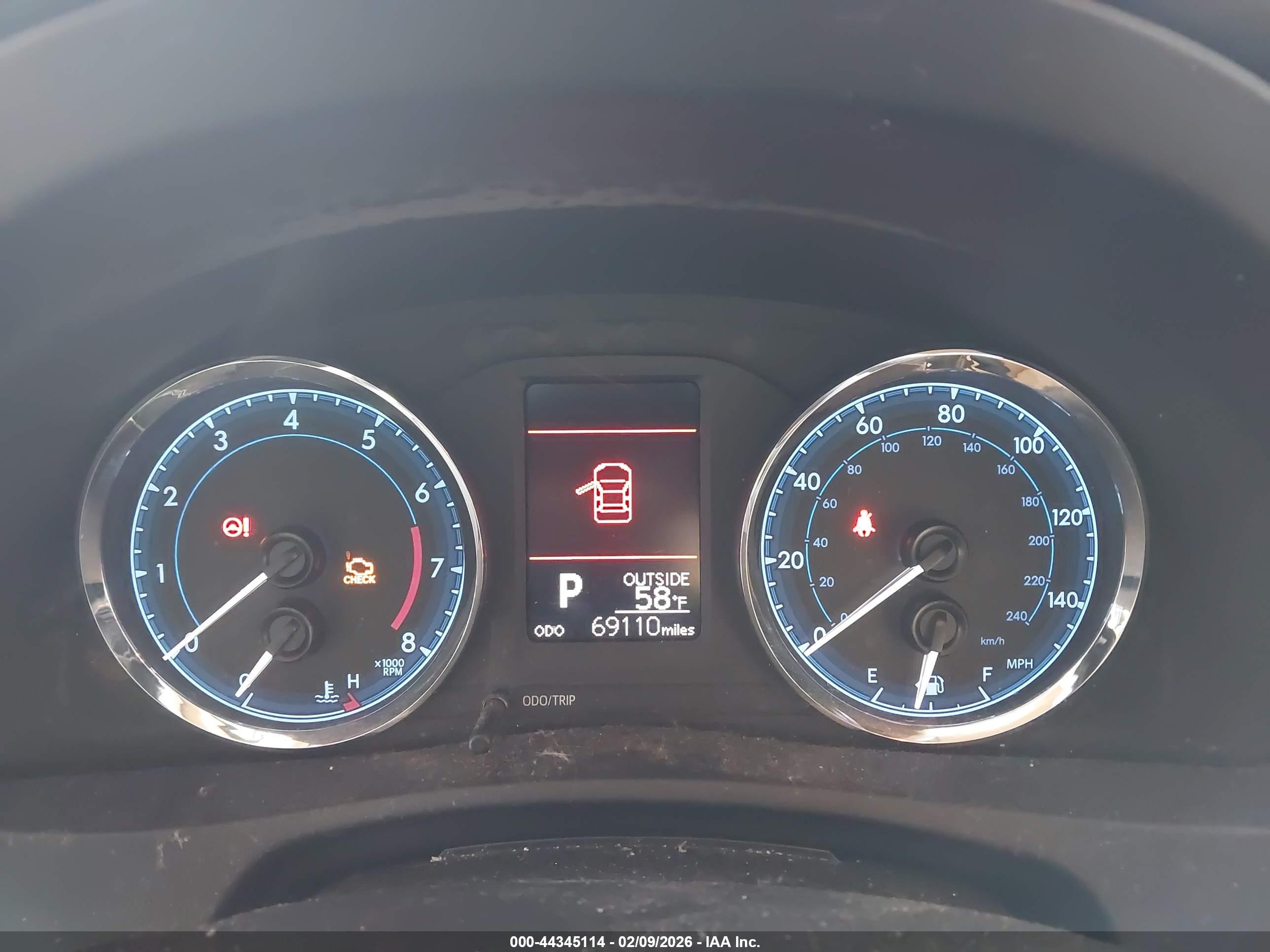 TOYOTA COROLLA image 7