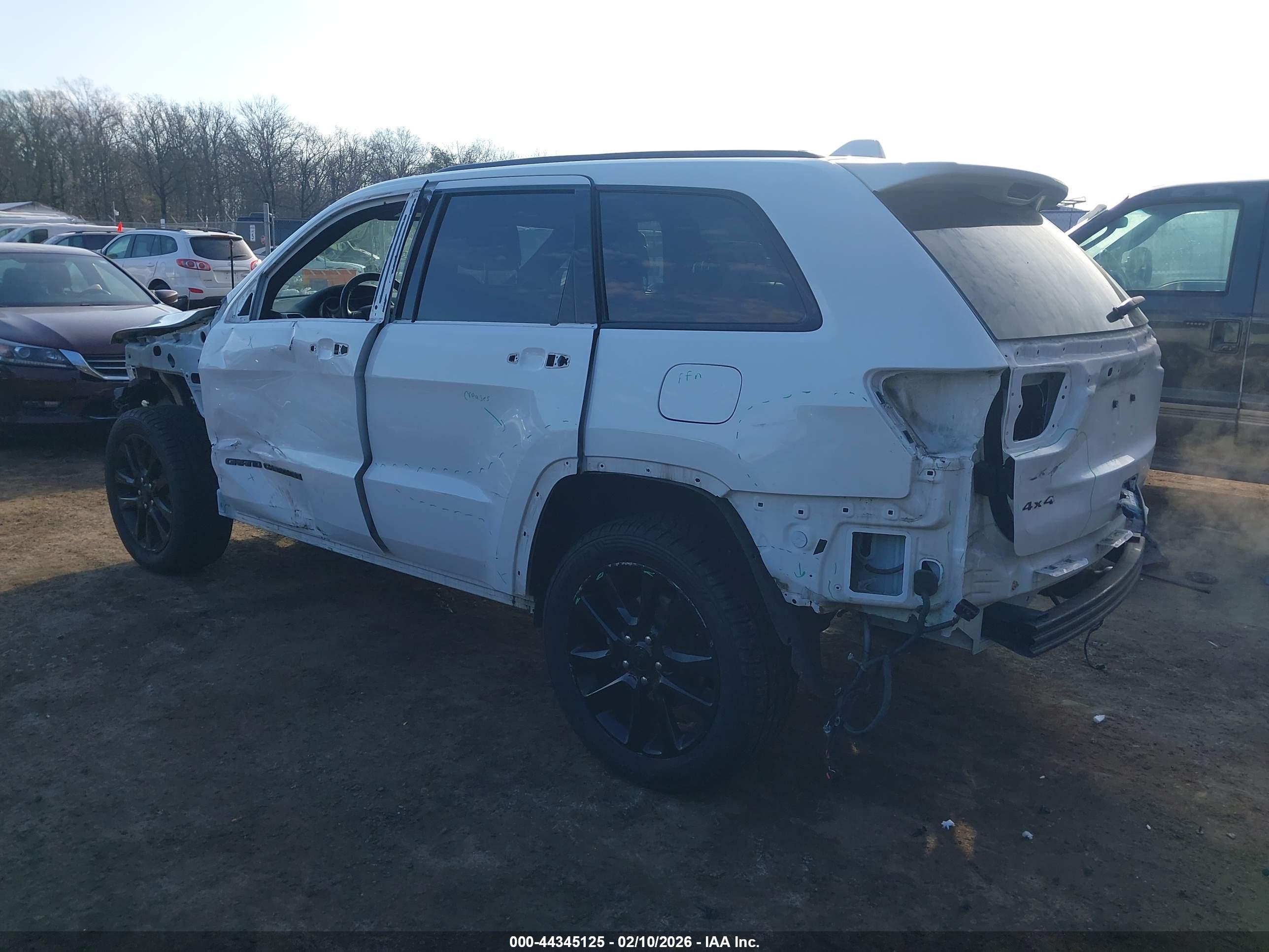 JEEP GRAND image 3