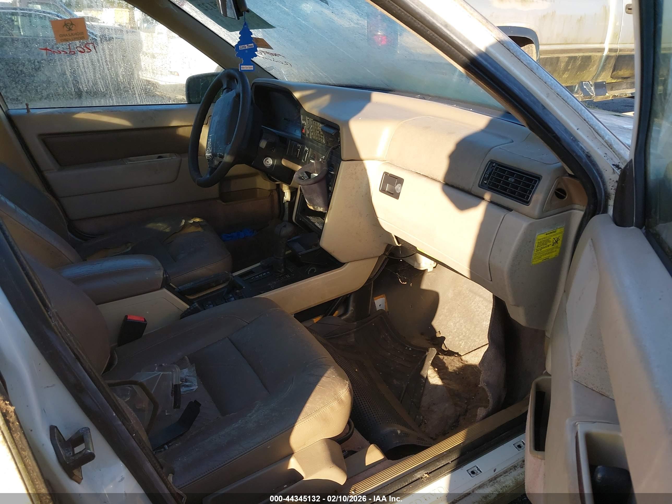 VOLVO 850 image 5