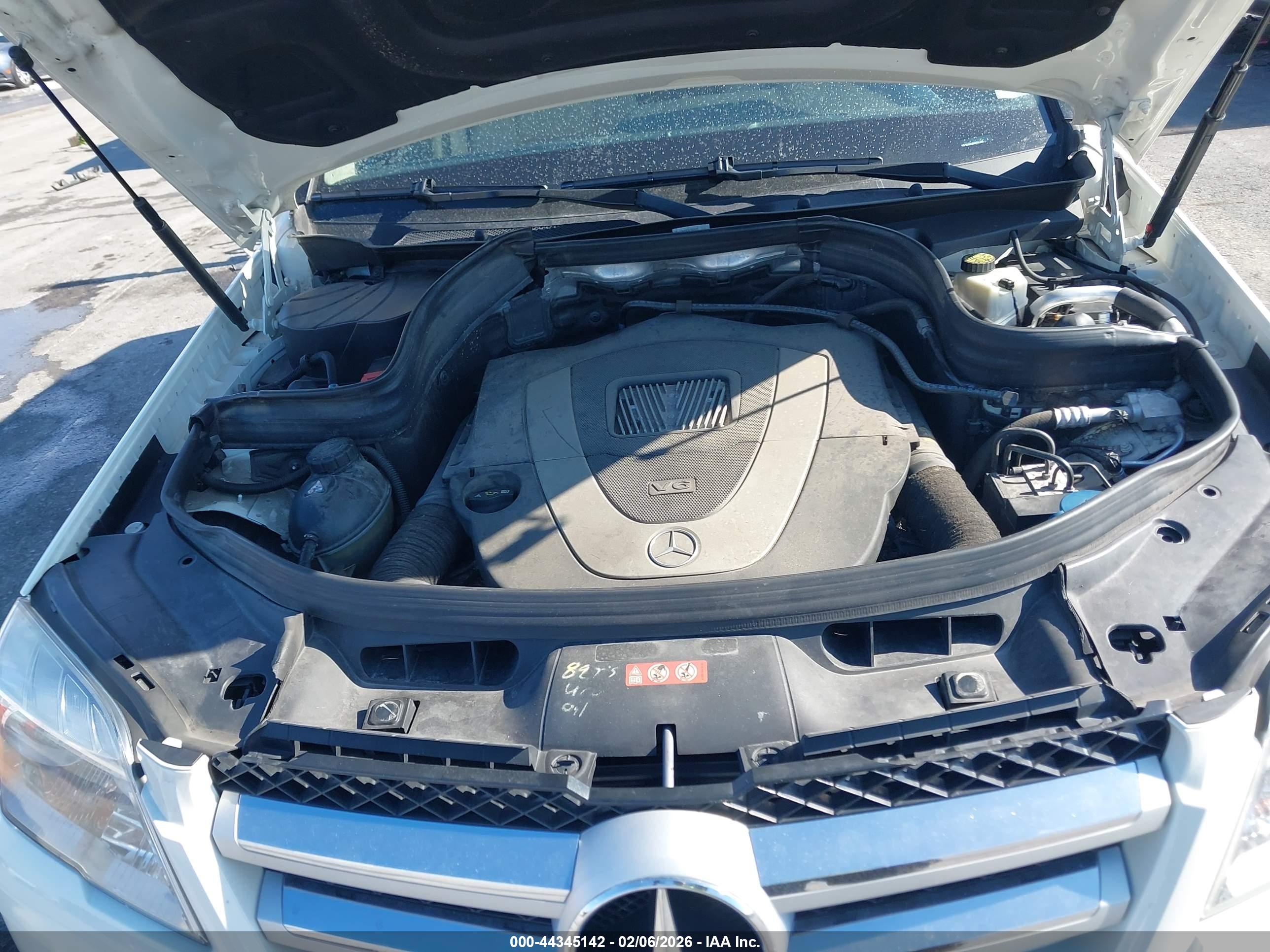 MERCEDES-BENZ GLK image 10