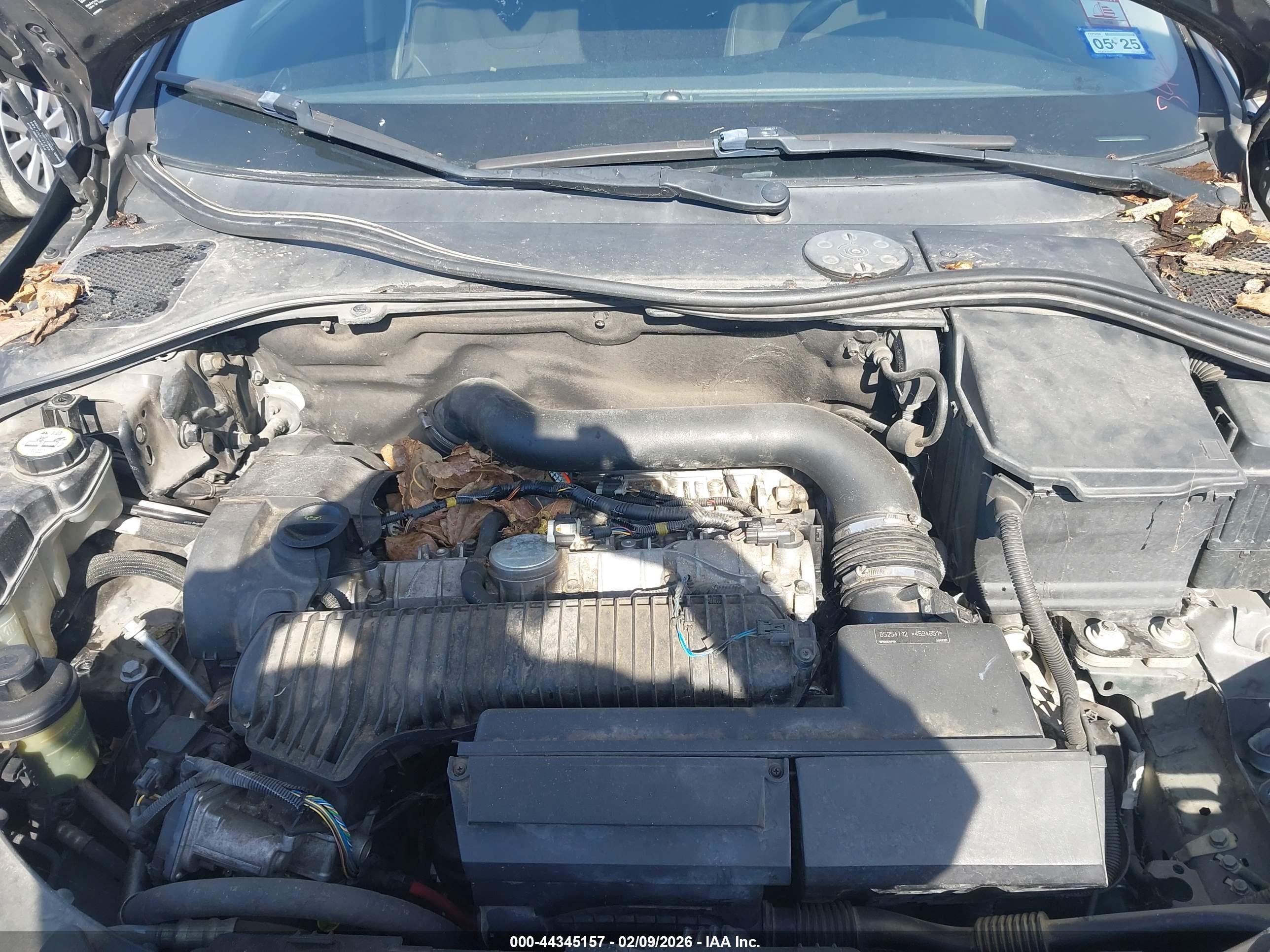VOLVO S60 image 10