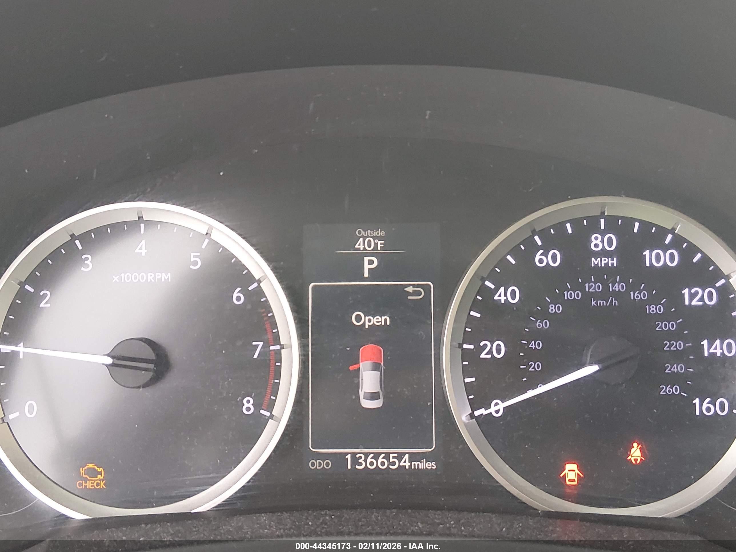 LEXUS IS image 7