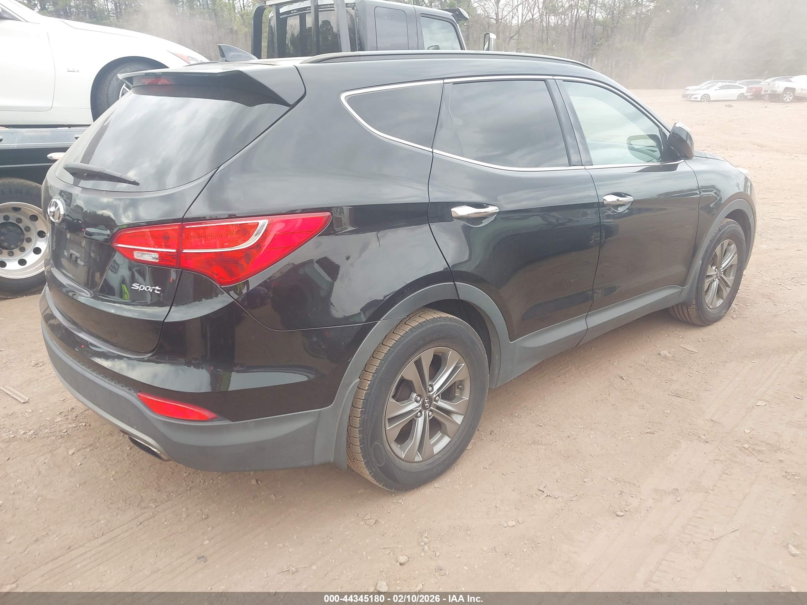 HYUNDAI SANTA image 4