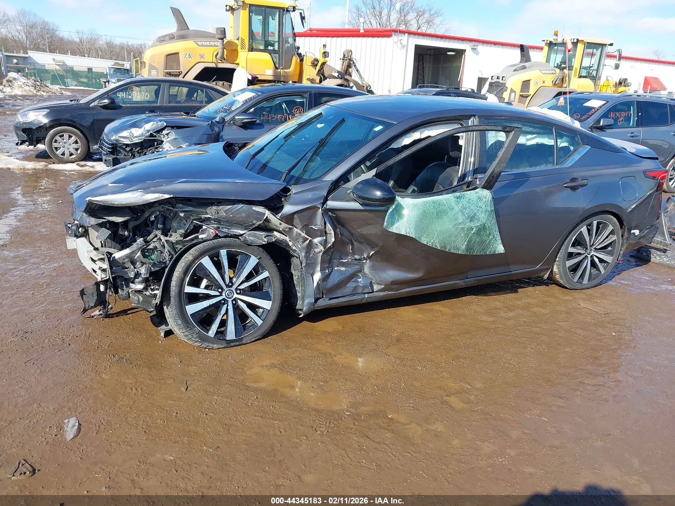 NISSAN ALTIMA image 6