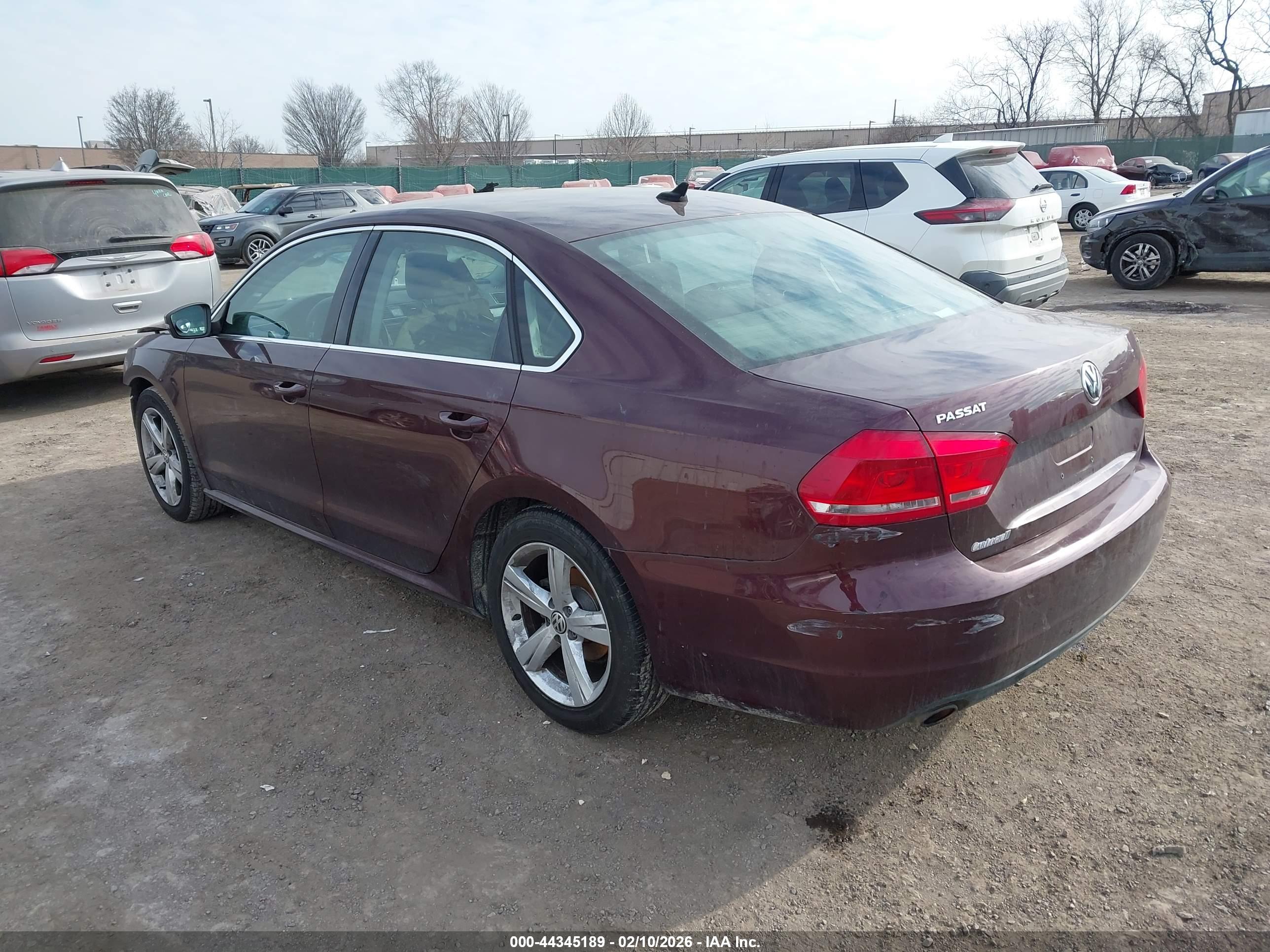 VOLKSWAGEN PASSAT image 3
