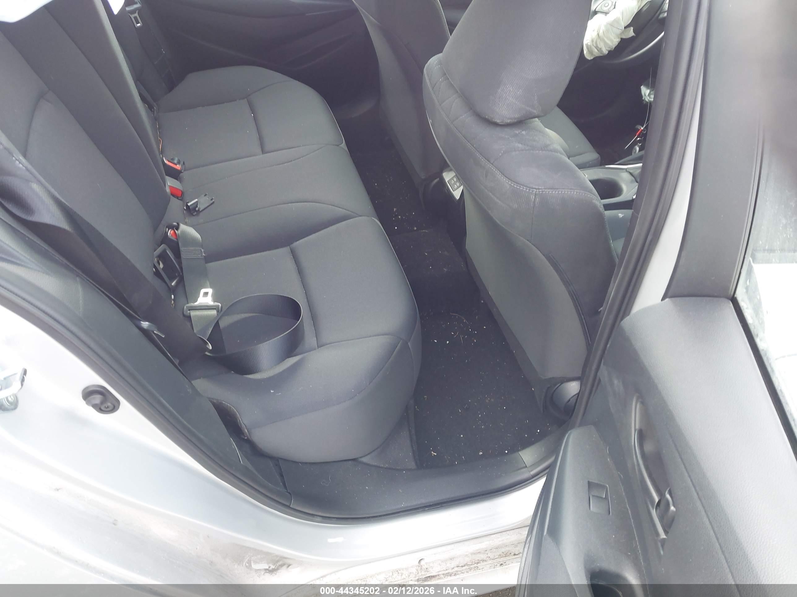 TOYOTA COROLLA image 8