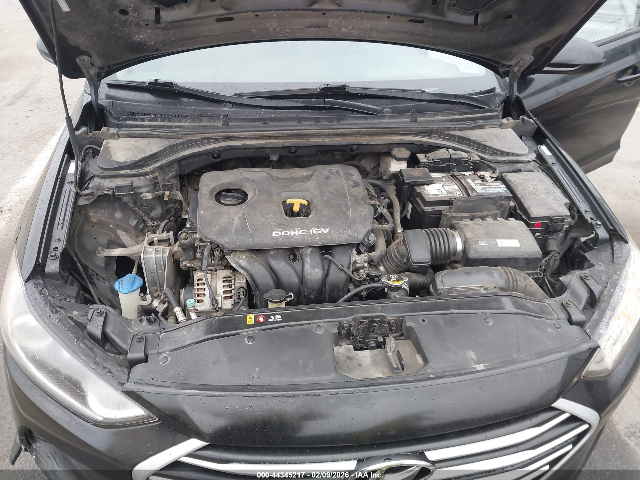 HYUNDAI ELANTRA image 10