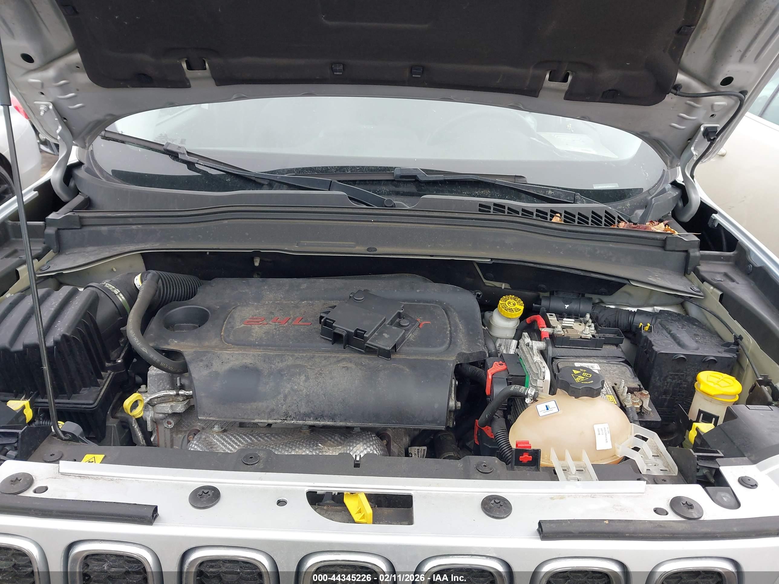 JEEP RENEGADE image 10