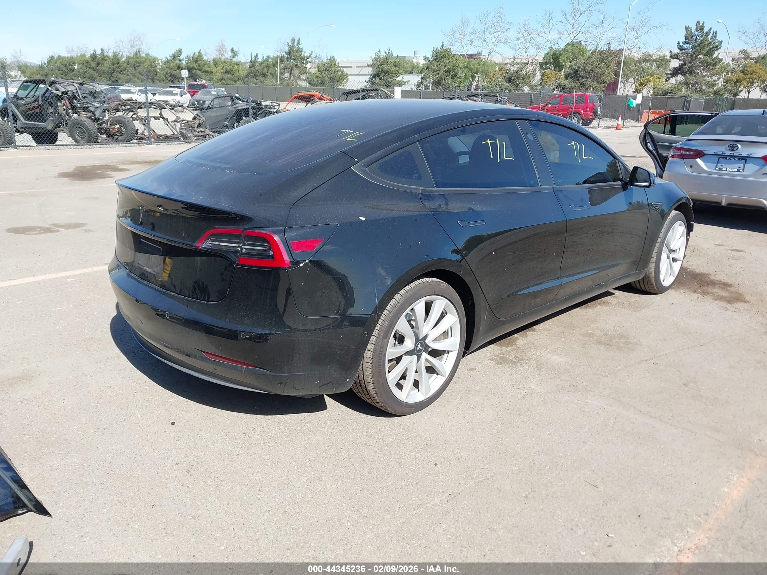 TESLA MODEL image 4