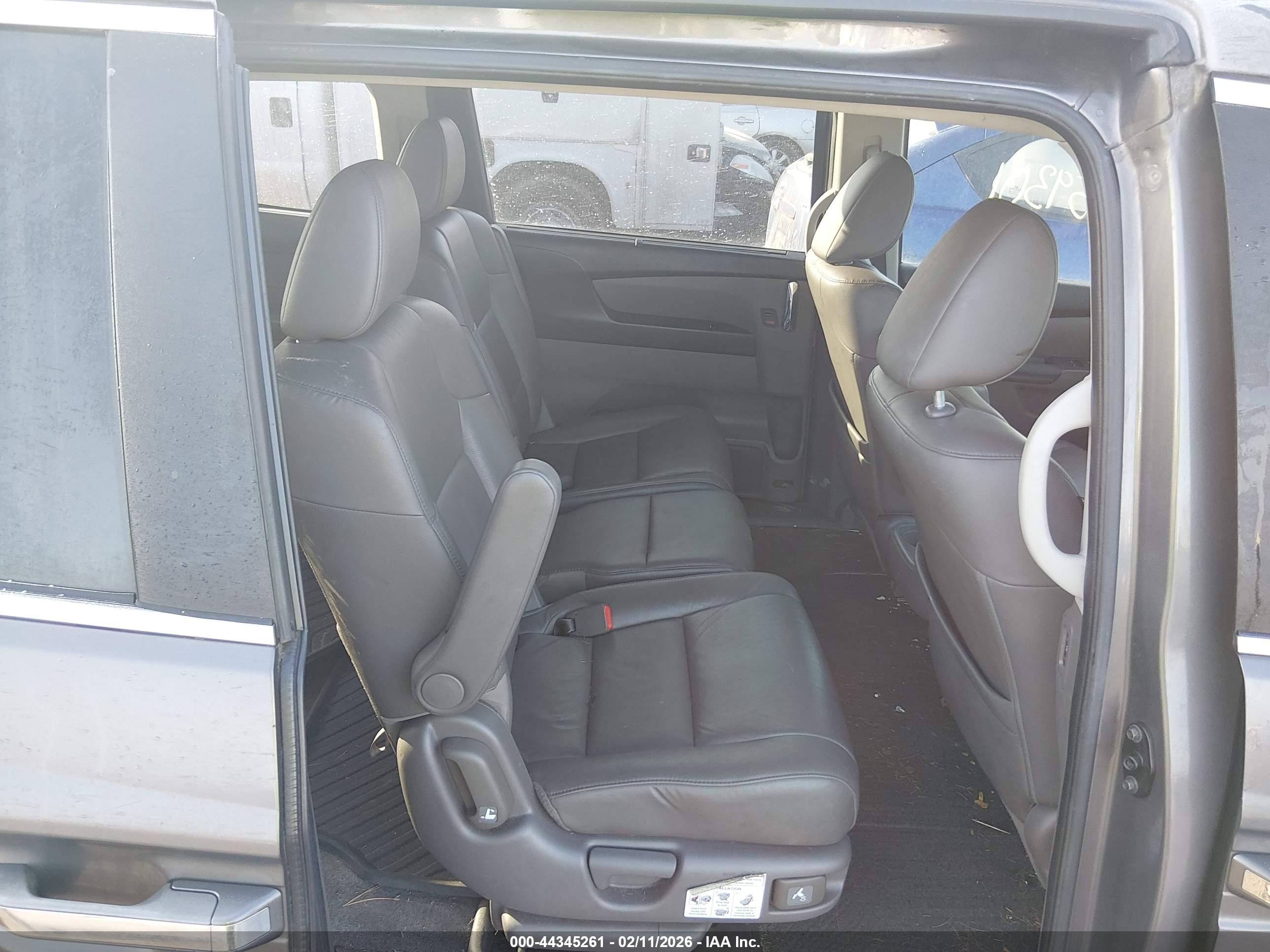 HONDA ODYSSEY image 8