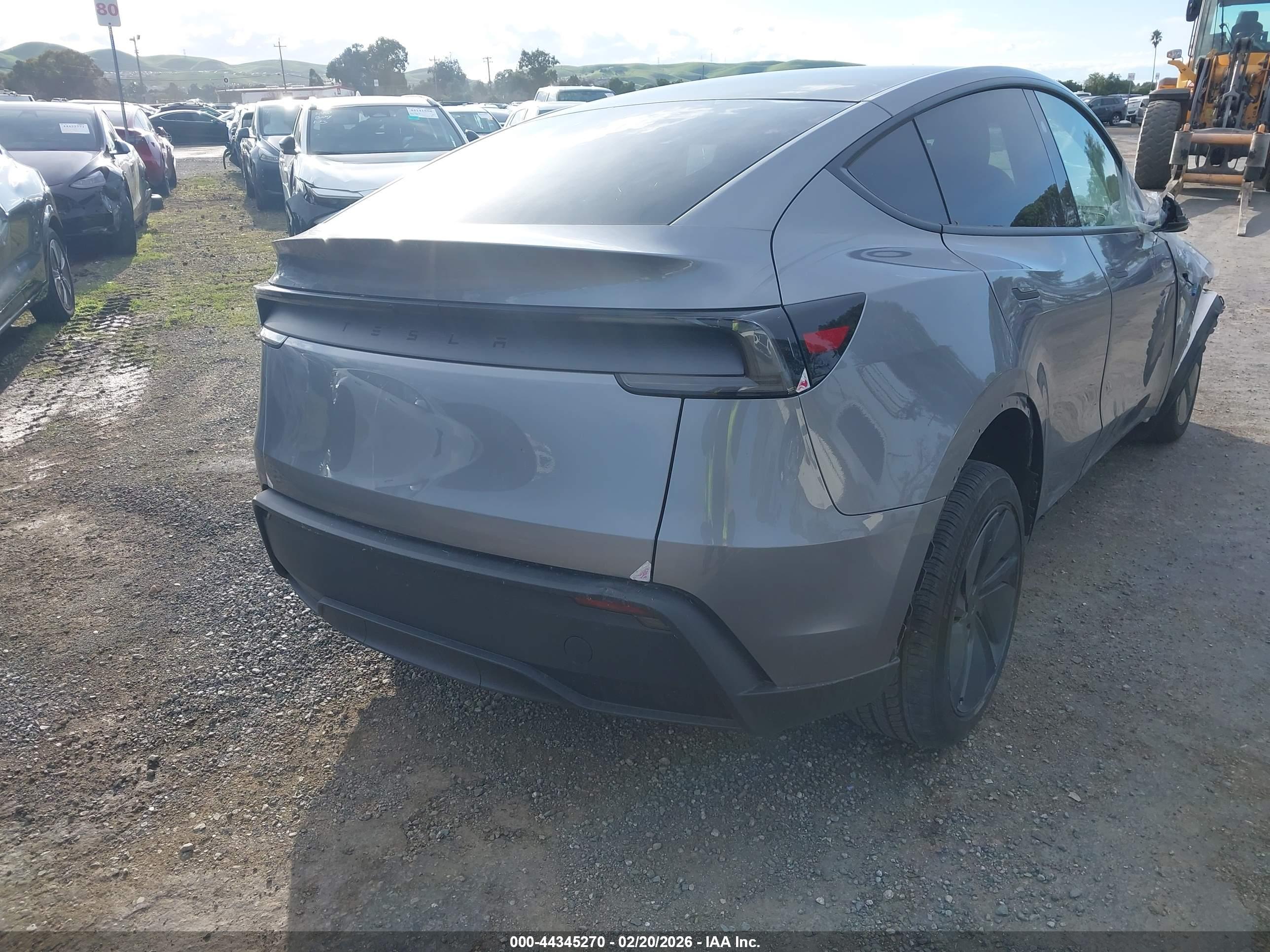 TESLA MODEL image 4