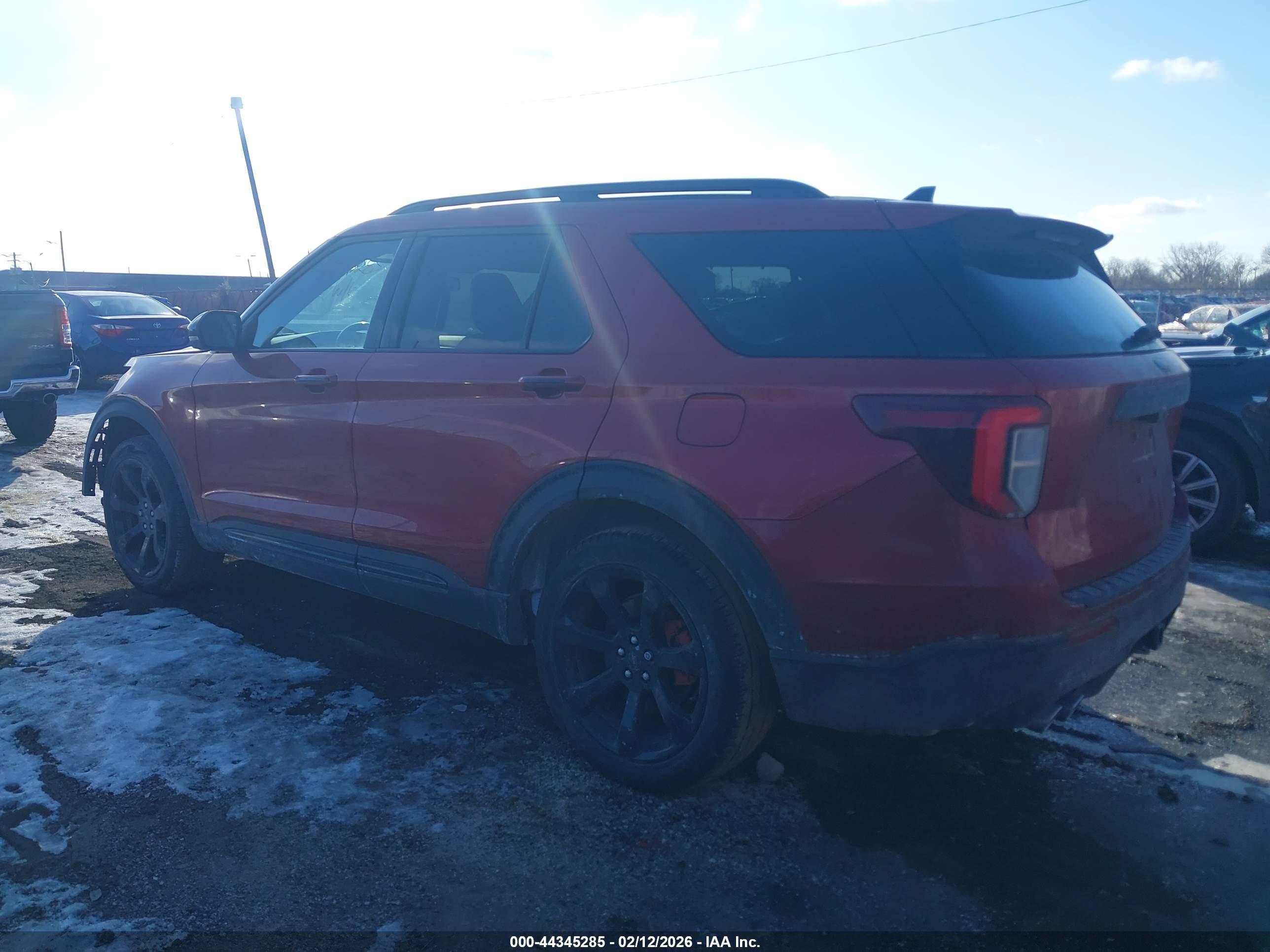 FORD EXPLORER image 3