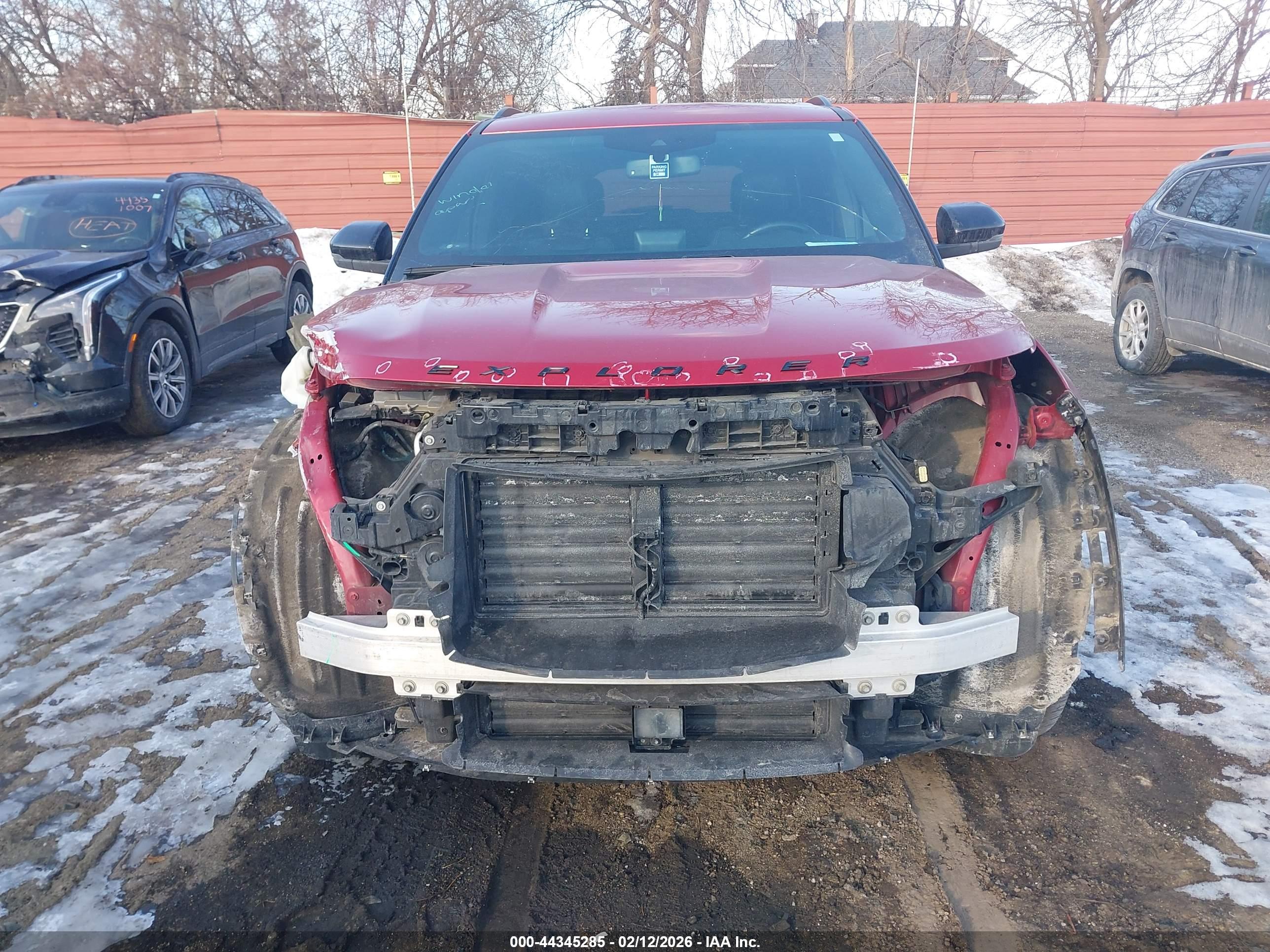 FORD EXPLORER image 6