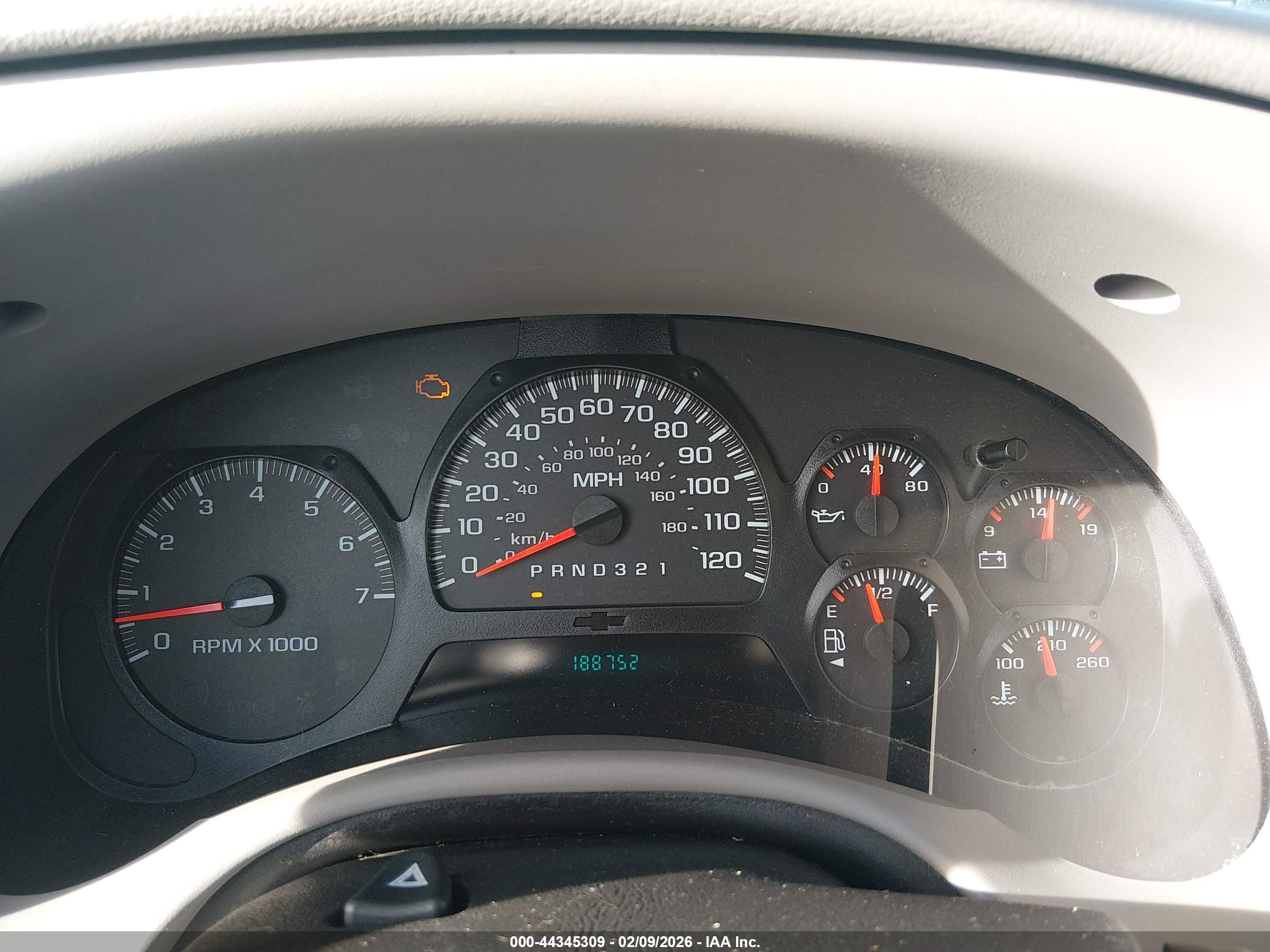 CHEVROLET TRAILBLAZER image 7