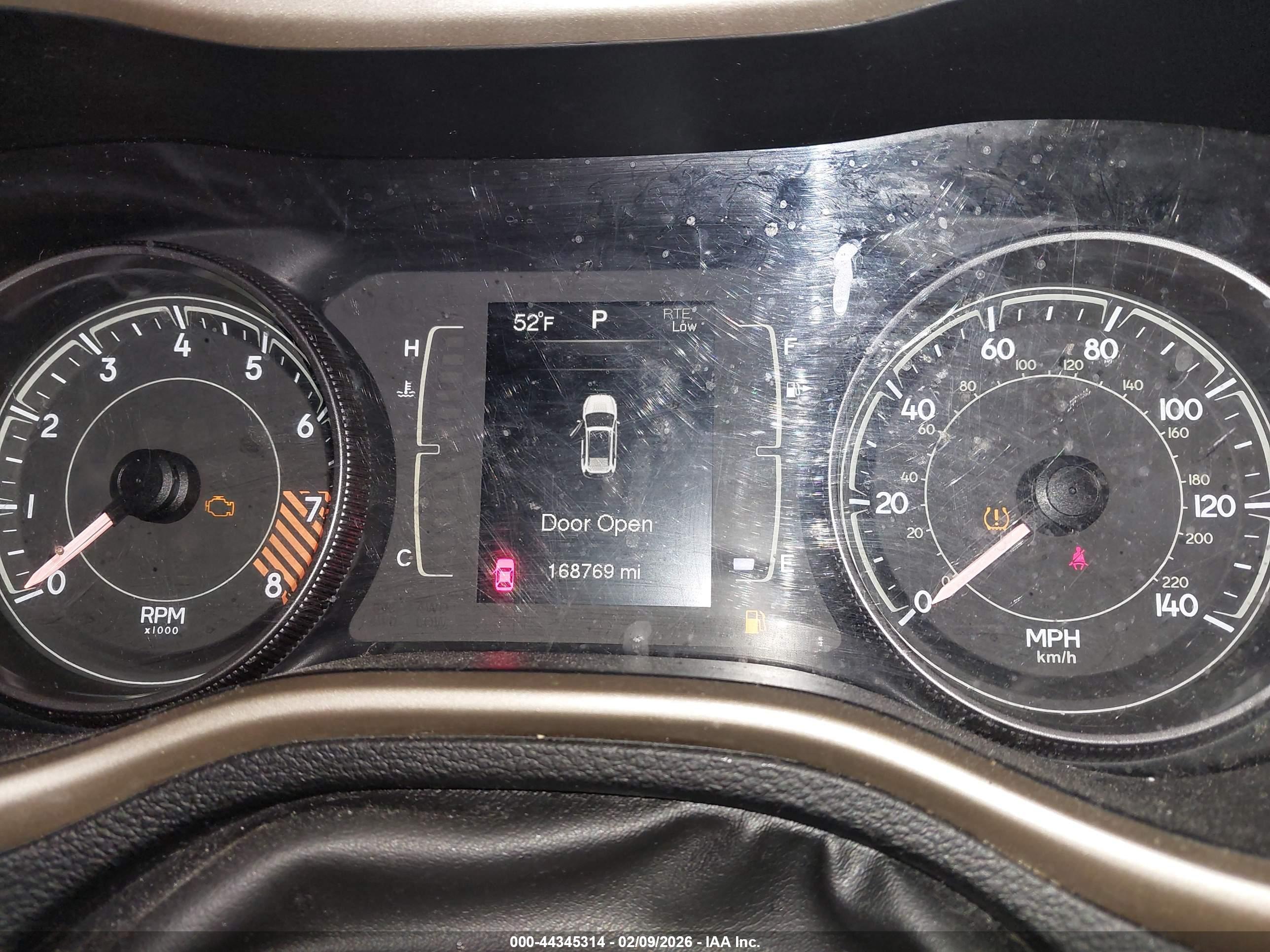 JEEP CHEROKEE image 7