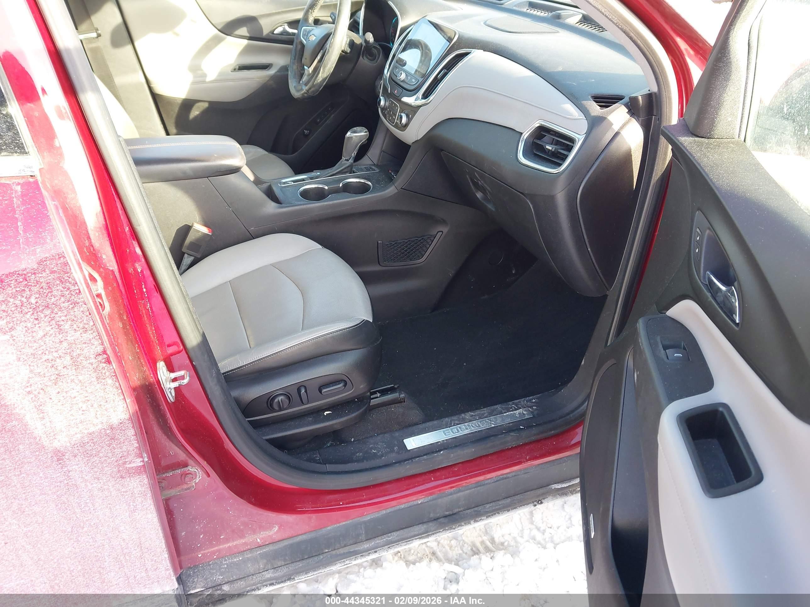 CHEVROLET EQUINOX image 5