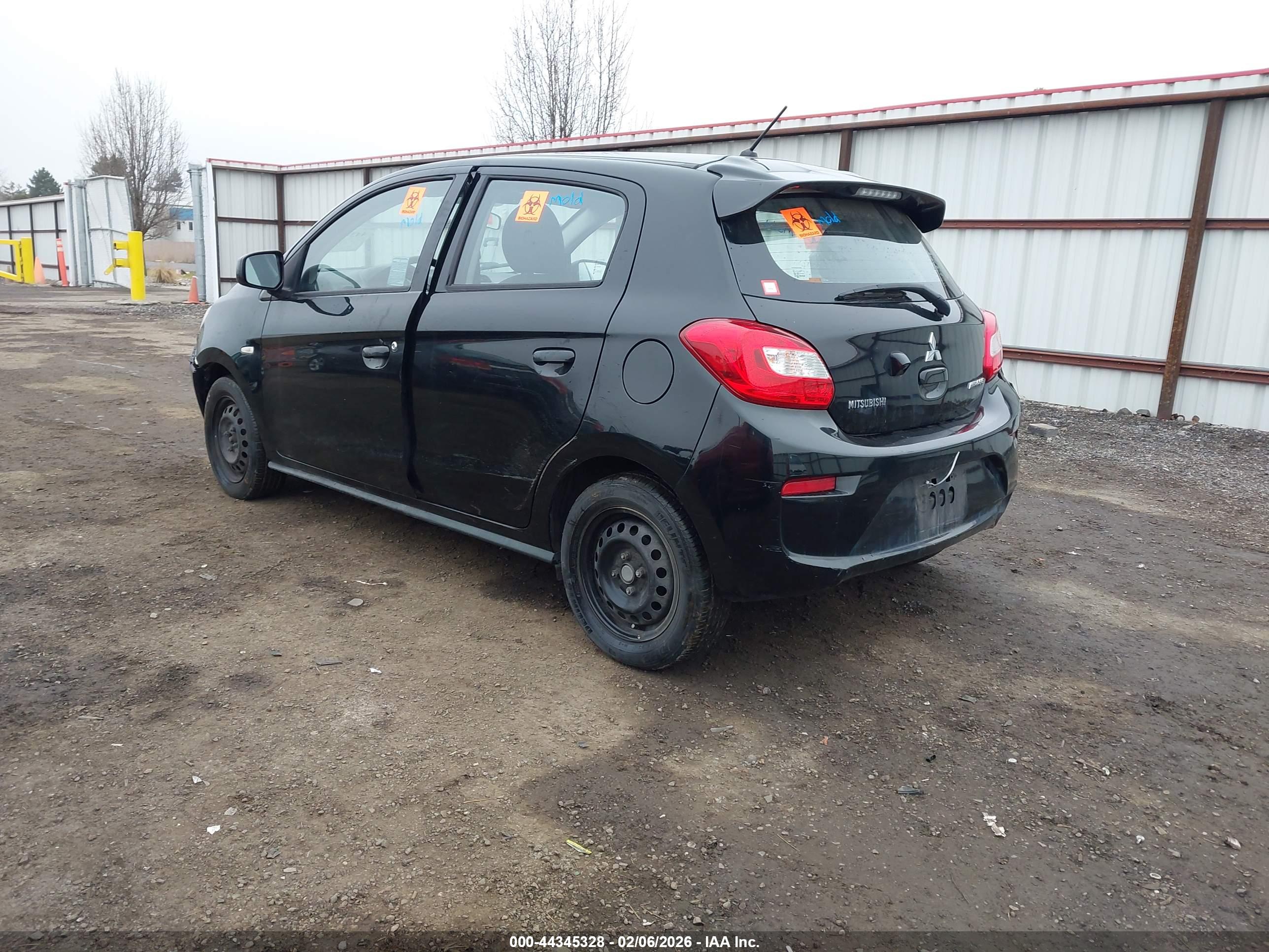 MITSUBISHI MIRAGE image 3