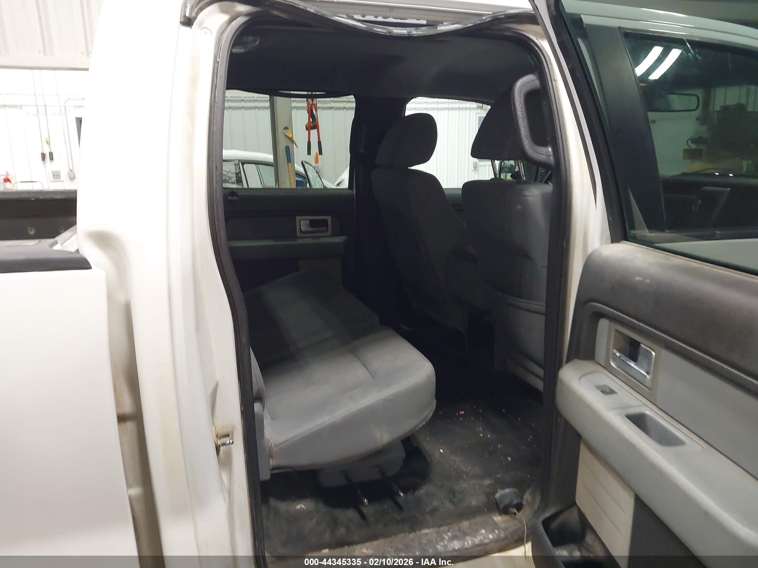 FORD F-150 image 8