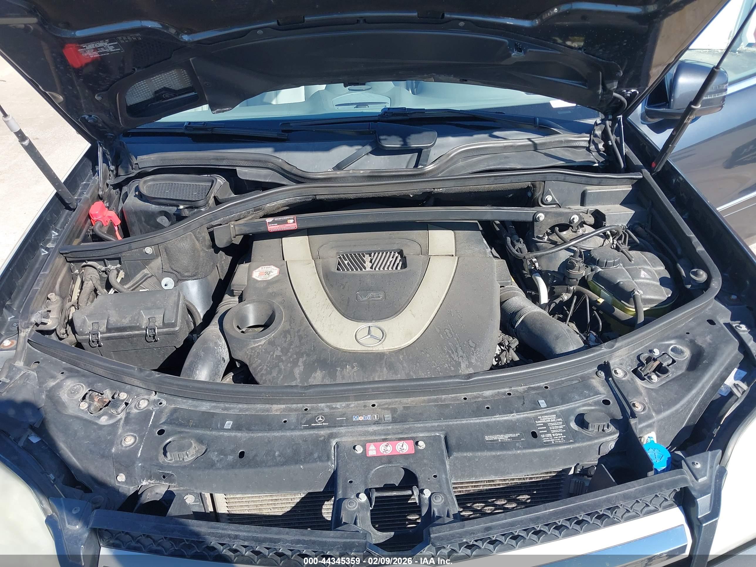 MERCEDES-BENZ GL image 10
