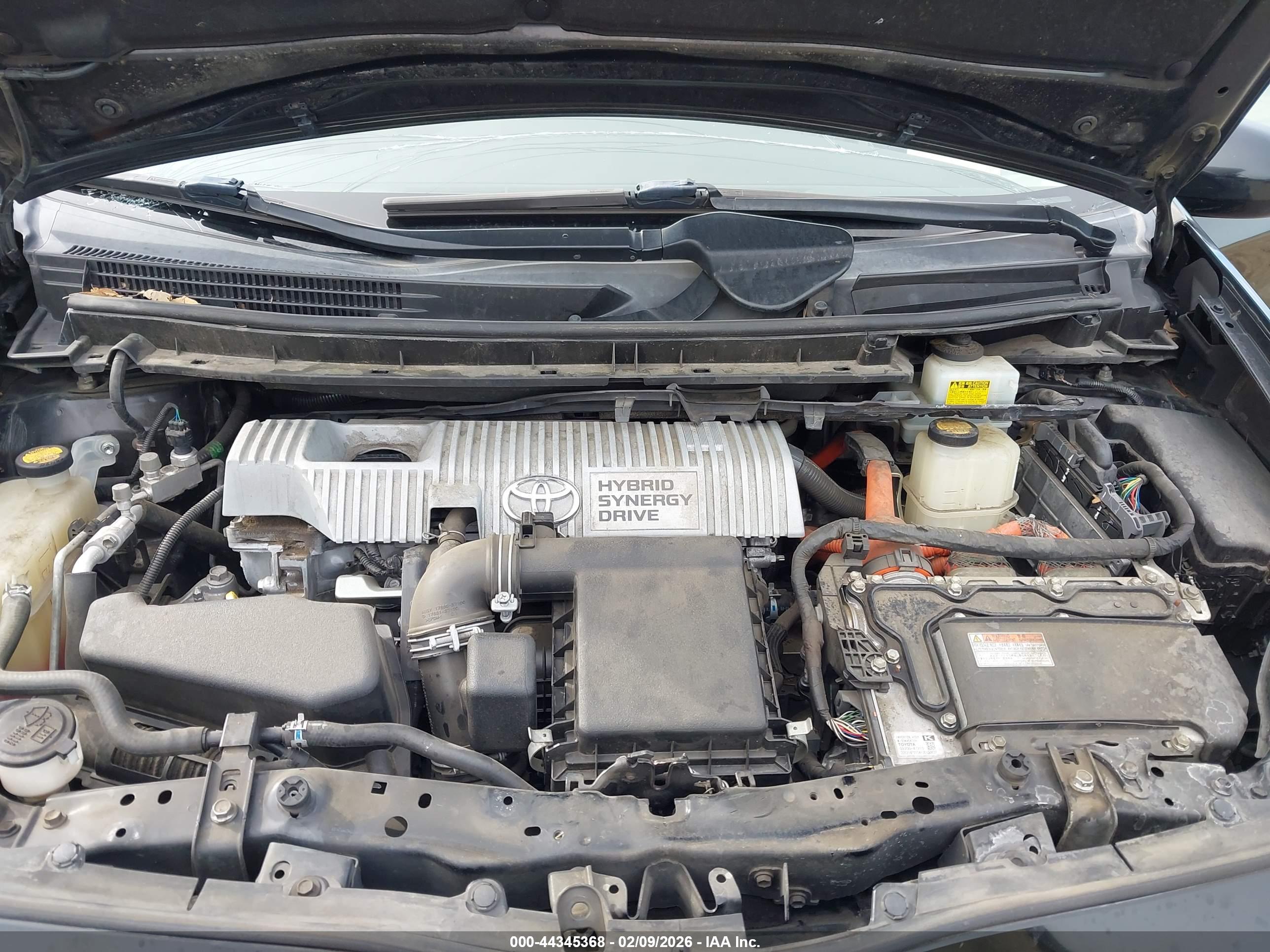 TOYOTA PRIUS image 10