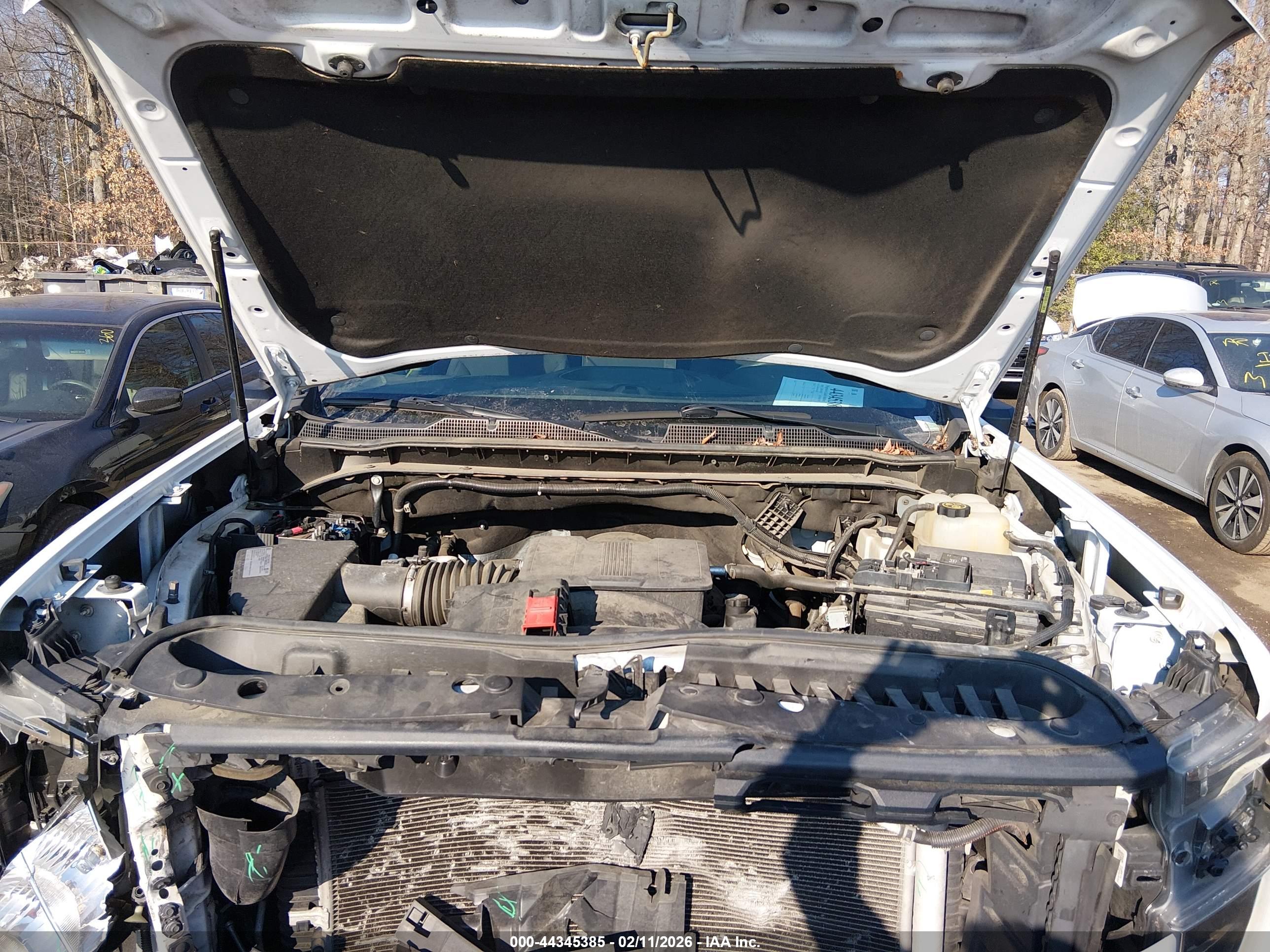 CHEVROLET SILVERADO image 10