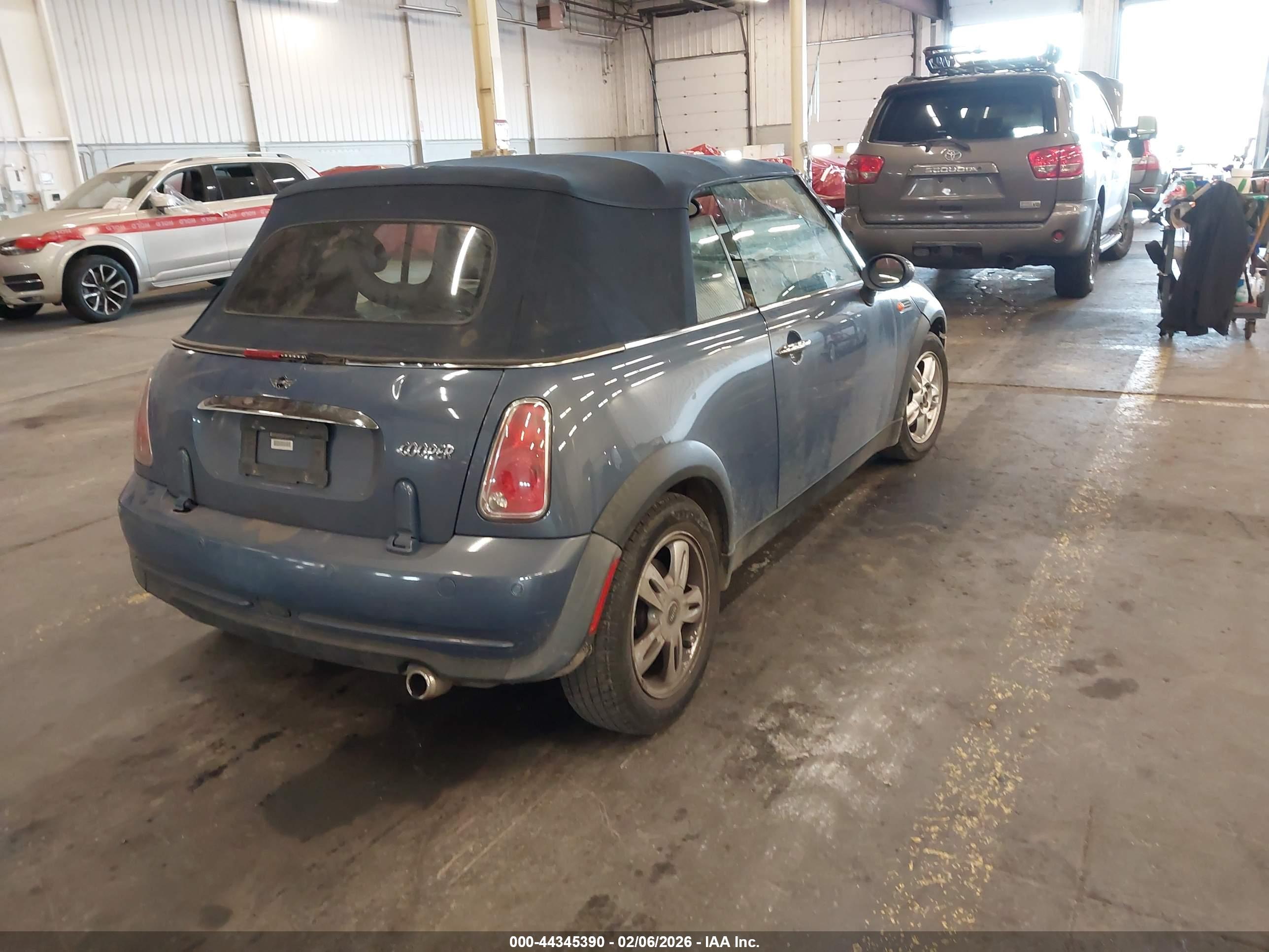 MINI COOPER image 4