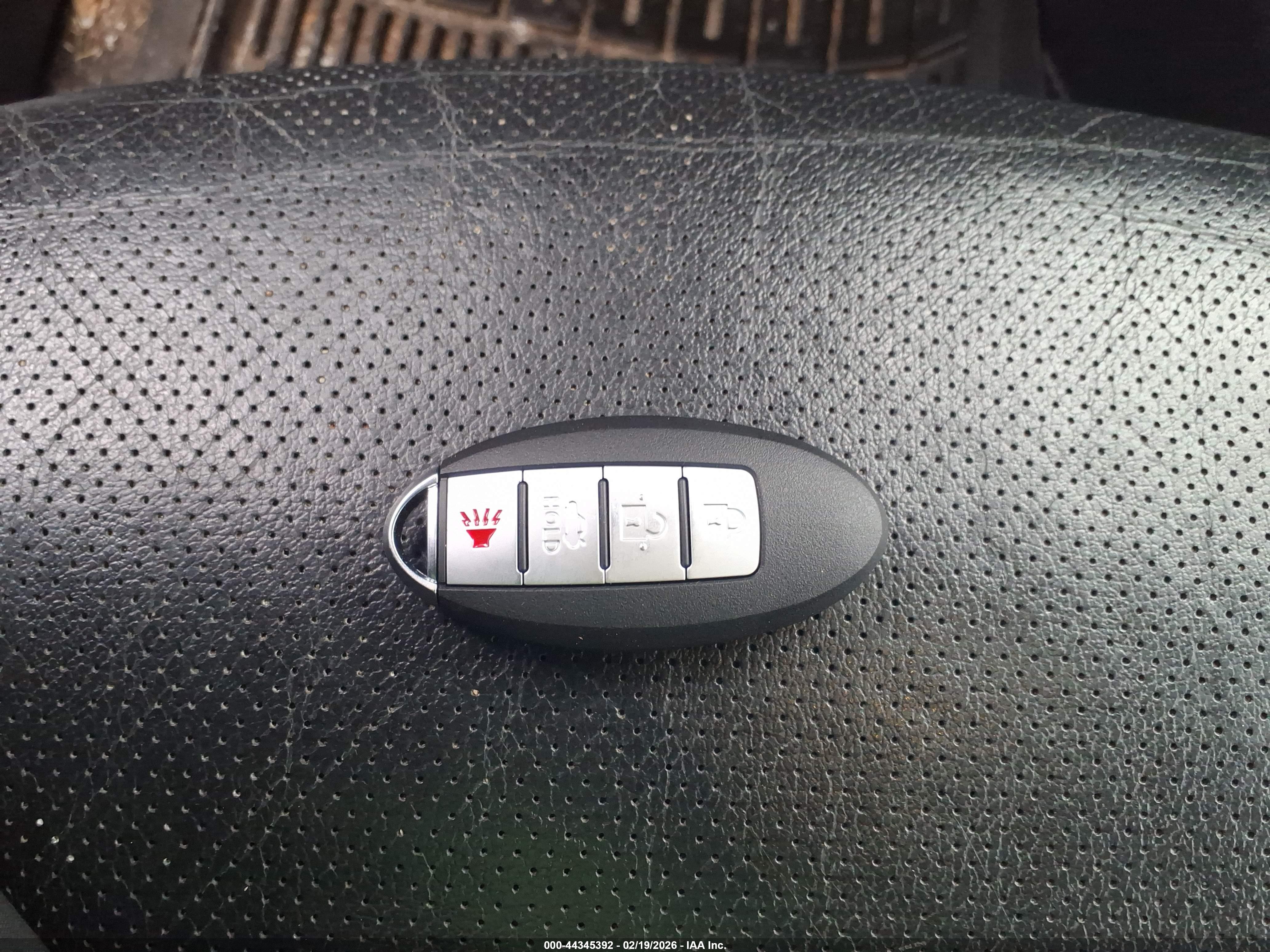 NISSAN ROGUE image 11