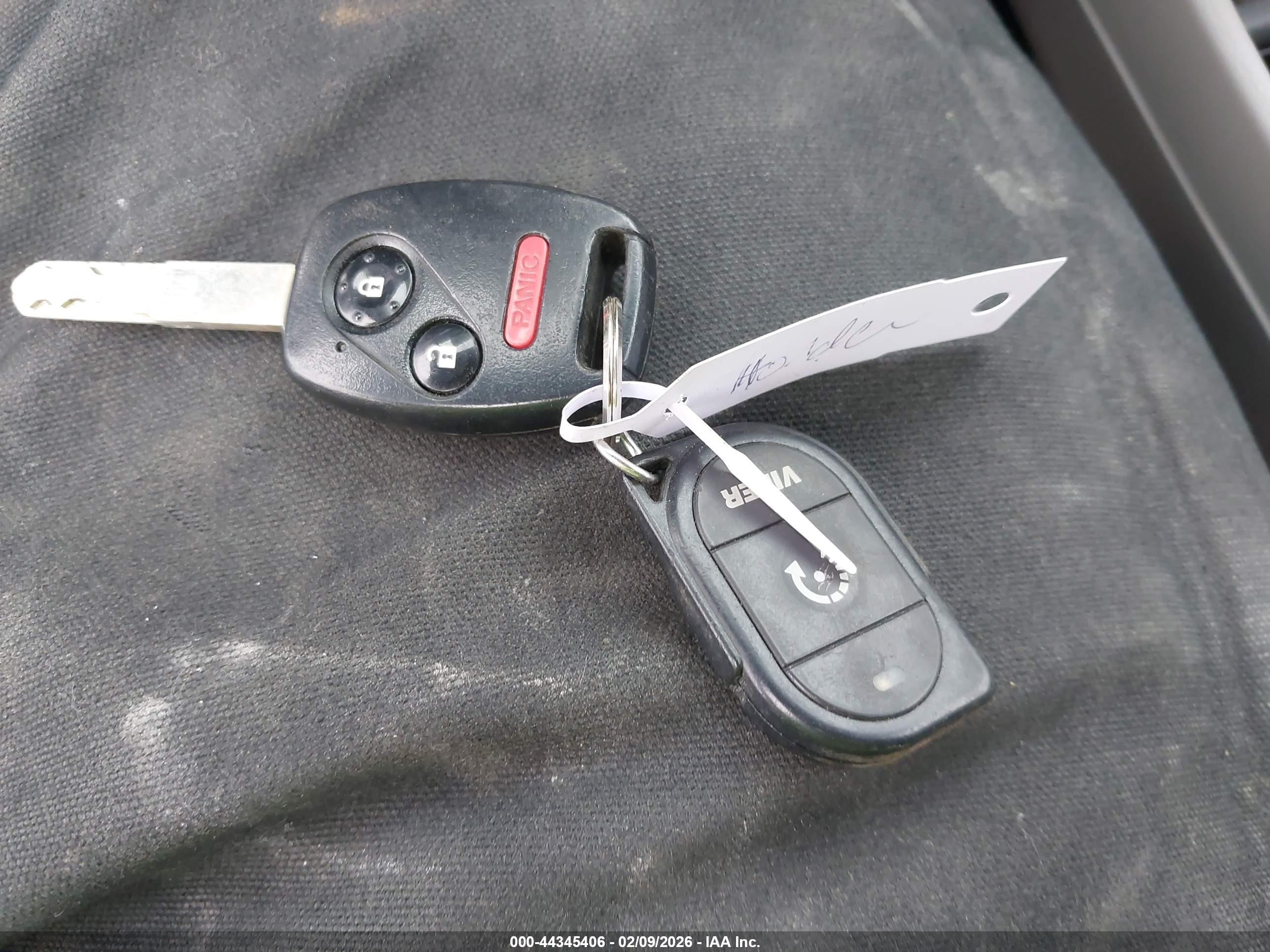 HONDA CR-V image 11