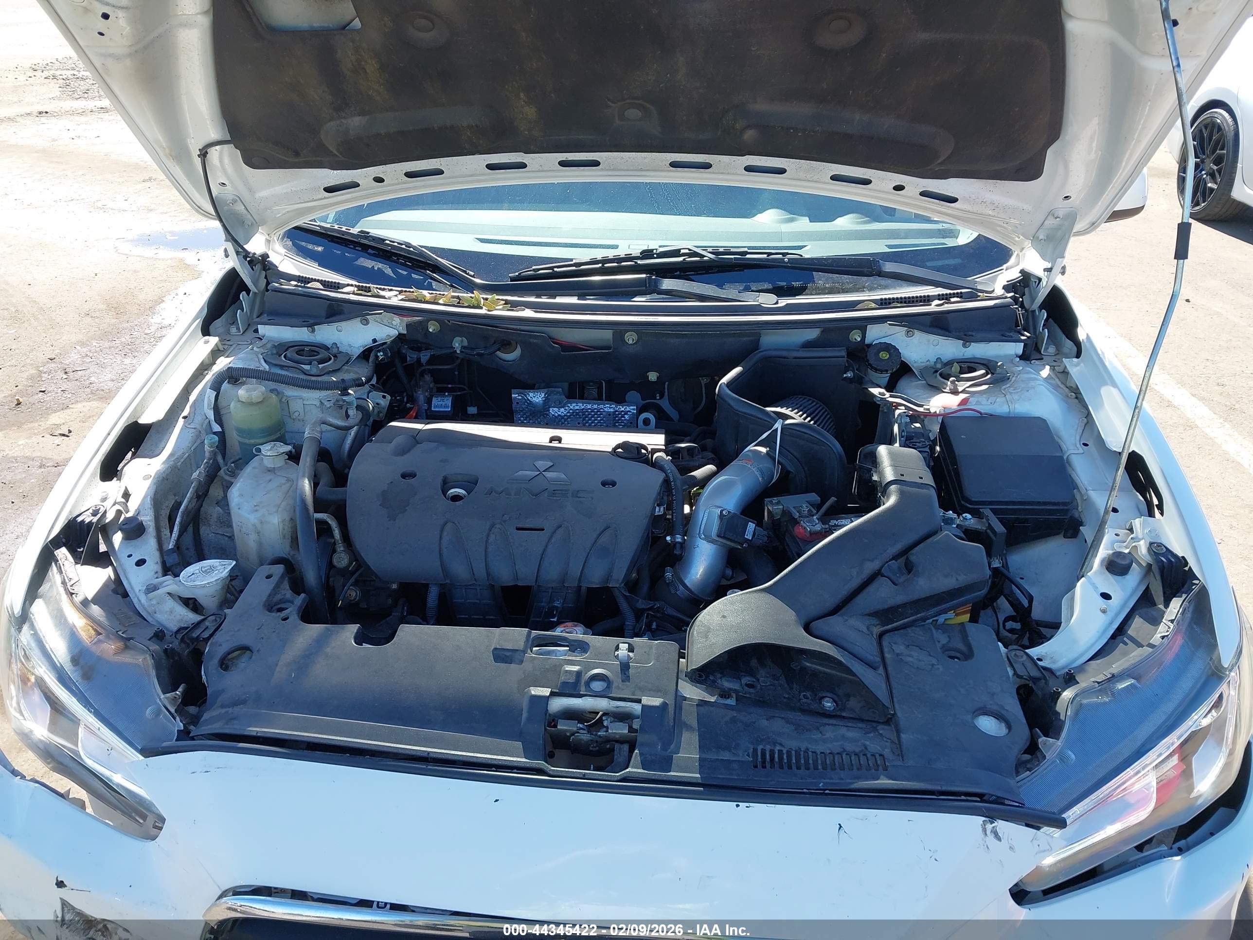 MITSUBISHI LANCER image 10
